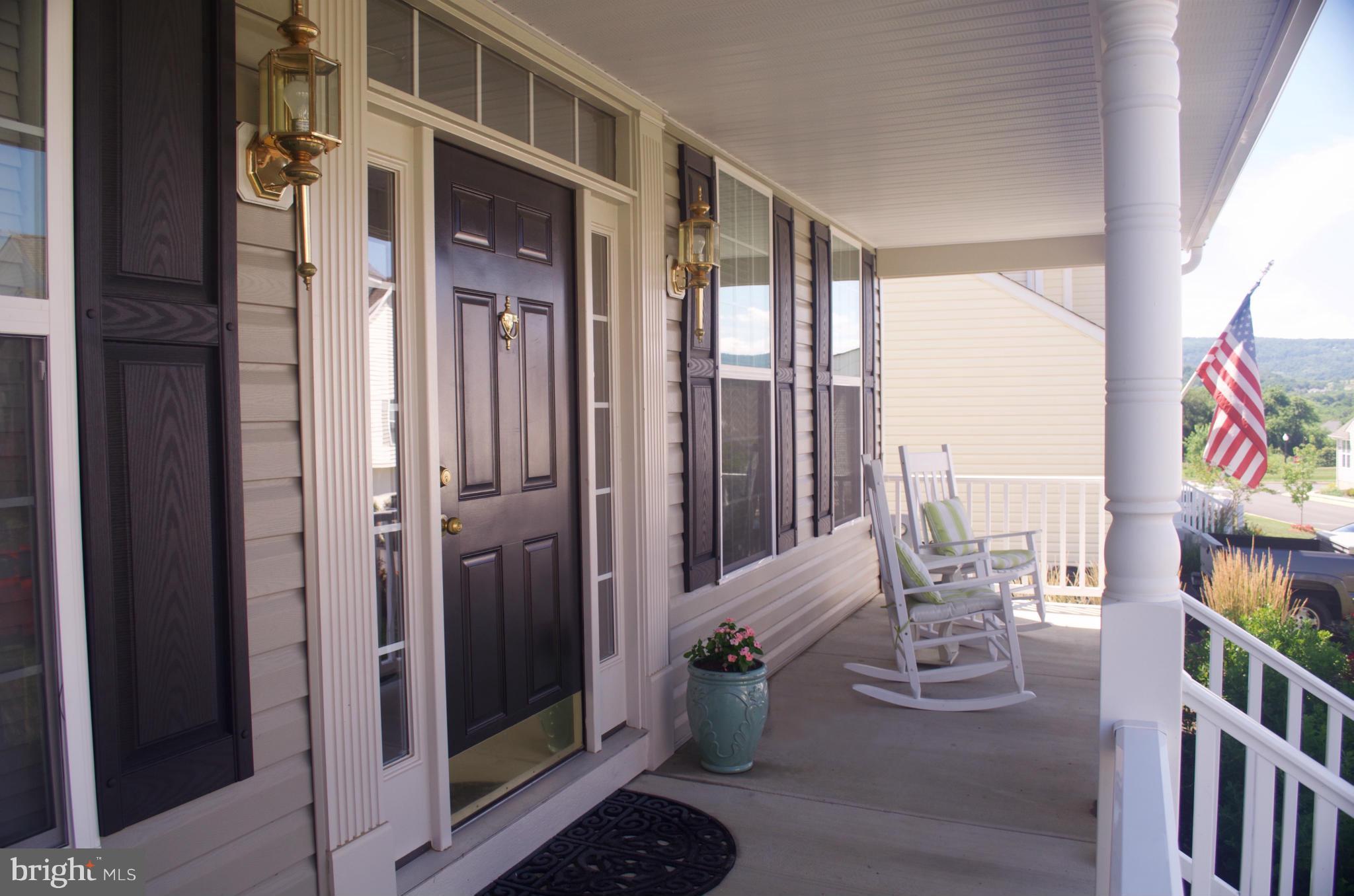 LAKE POINT - Residential