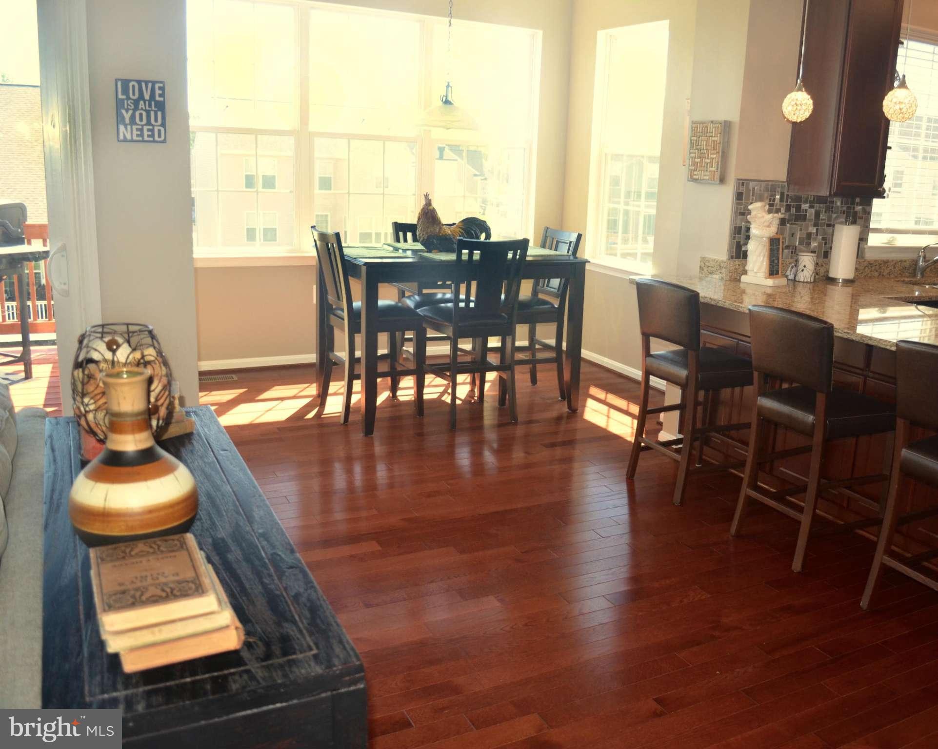 LAKE POINT - Residential