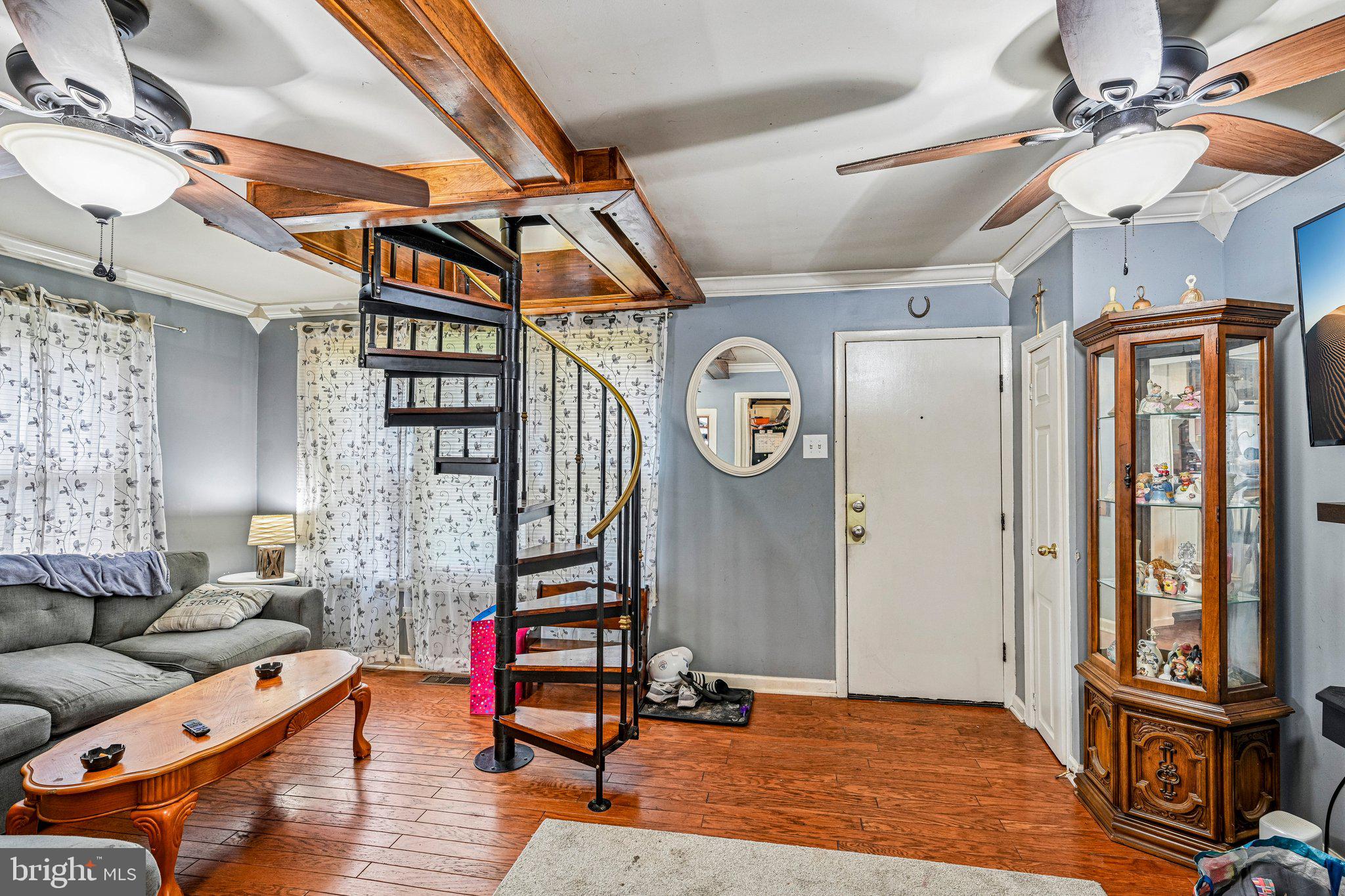 5 FRAZIER AVENUE