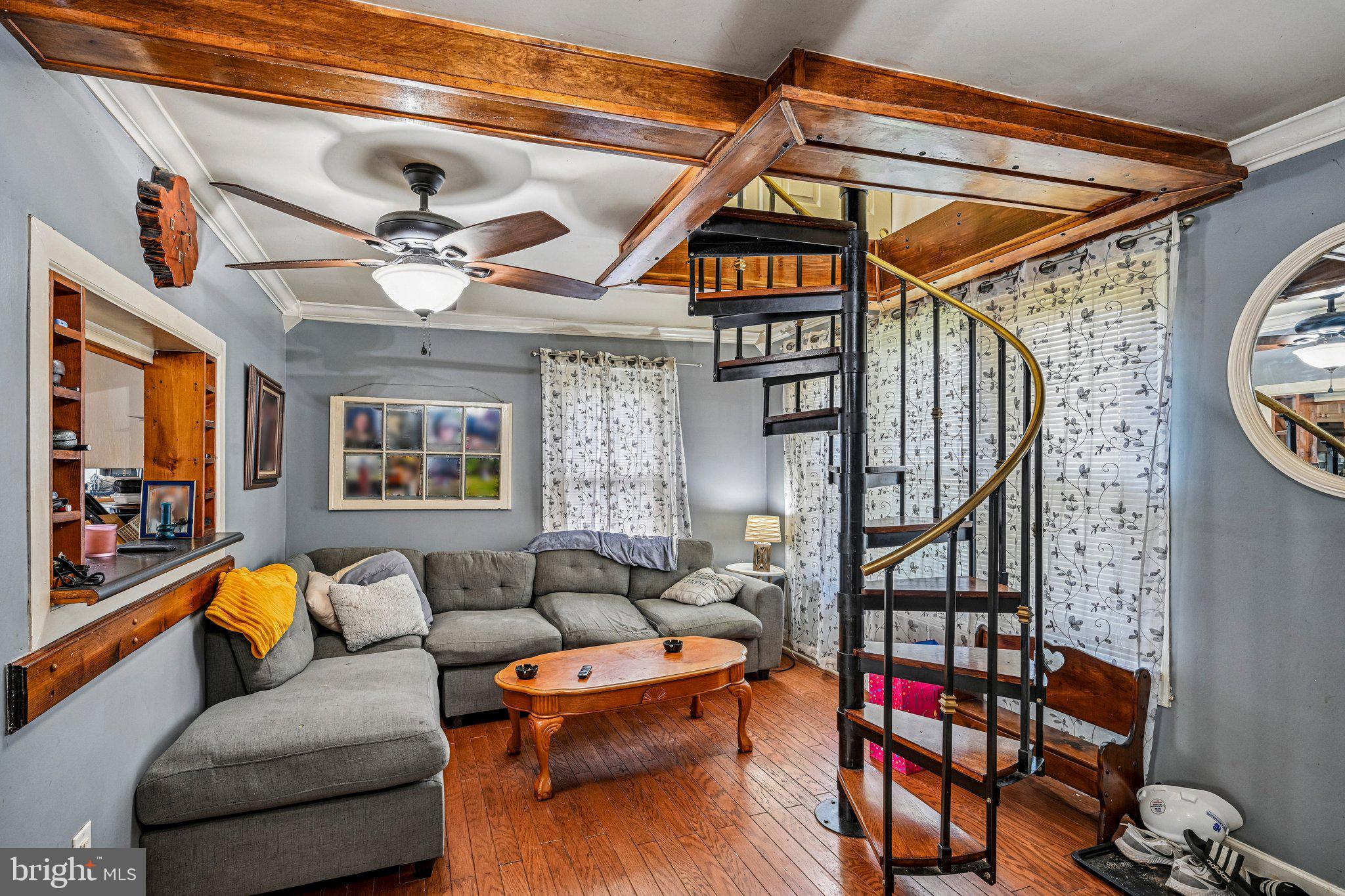 5 FRAZIER AVENUE