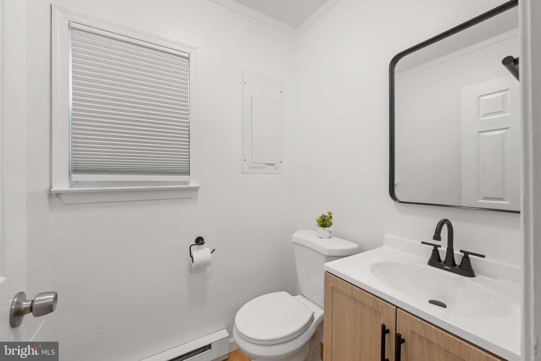 LOCKRIDGE VILLAGE - Residential Lease