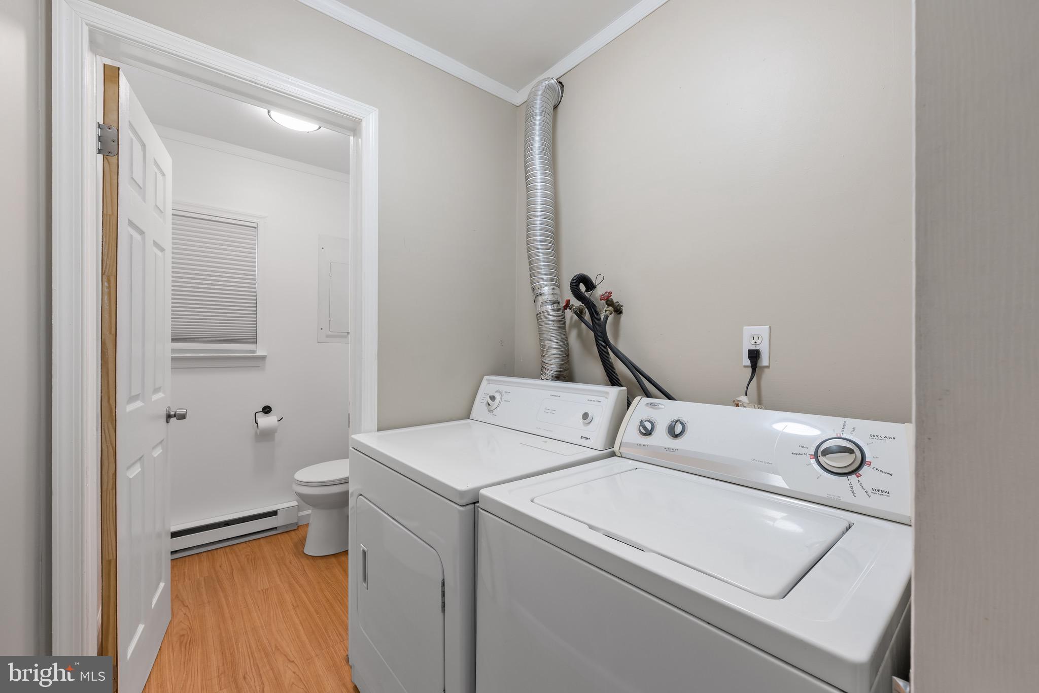 LOCKRIDGE VILLAGE - Residential Lease