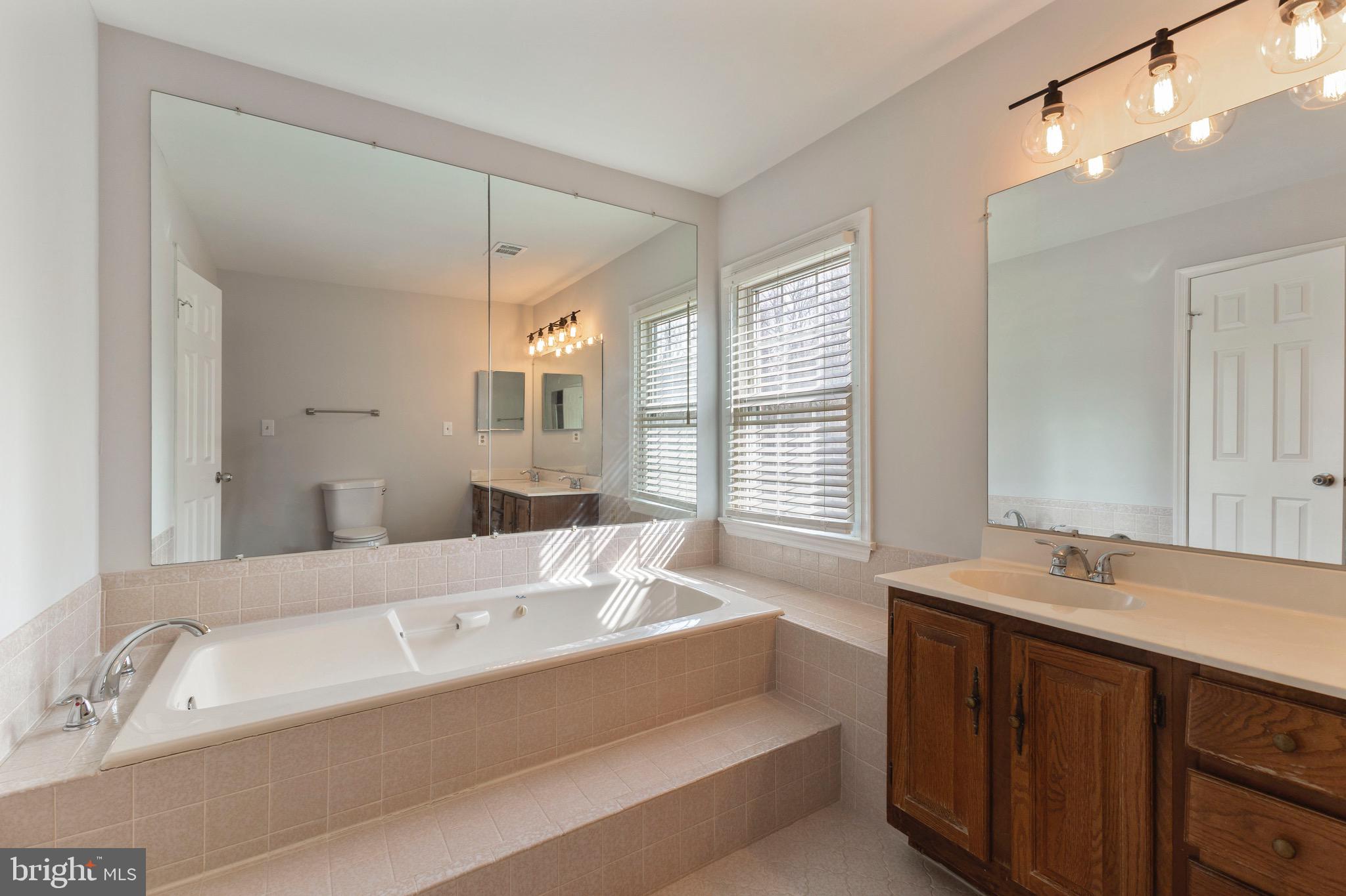 FEDERAL SPRINGS ESTATES - Residential