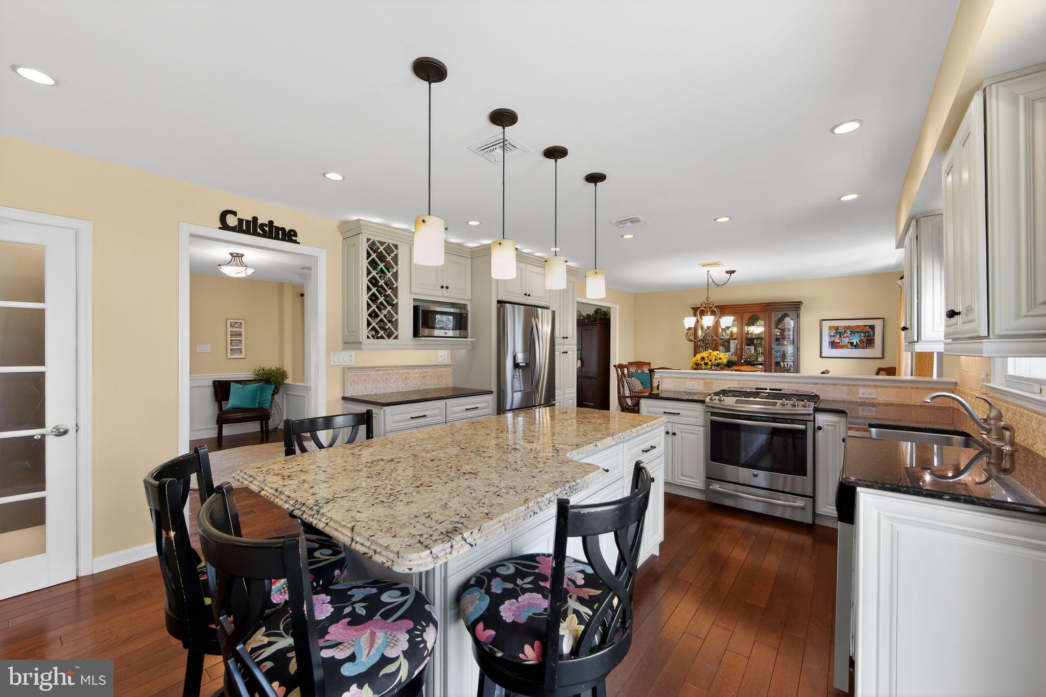 DOGWOOD ESTATES - Residential