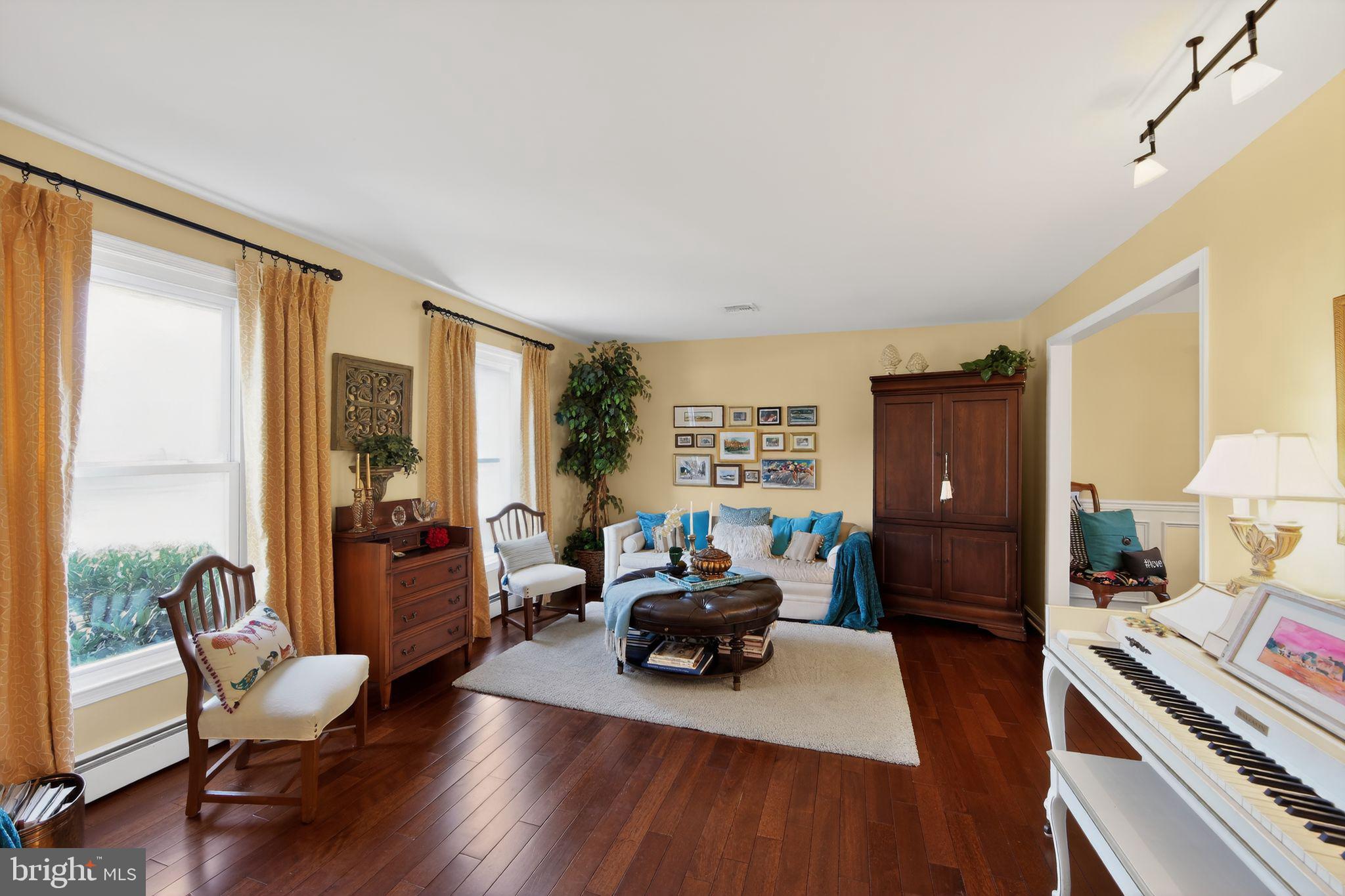 DOGWOOD ESTATES - Residential