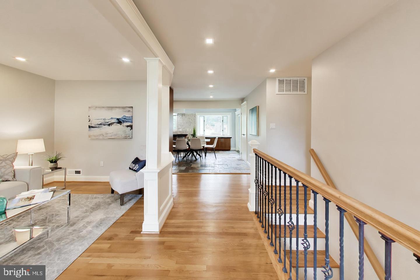 7217 WILBURDALE DRIVE