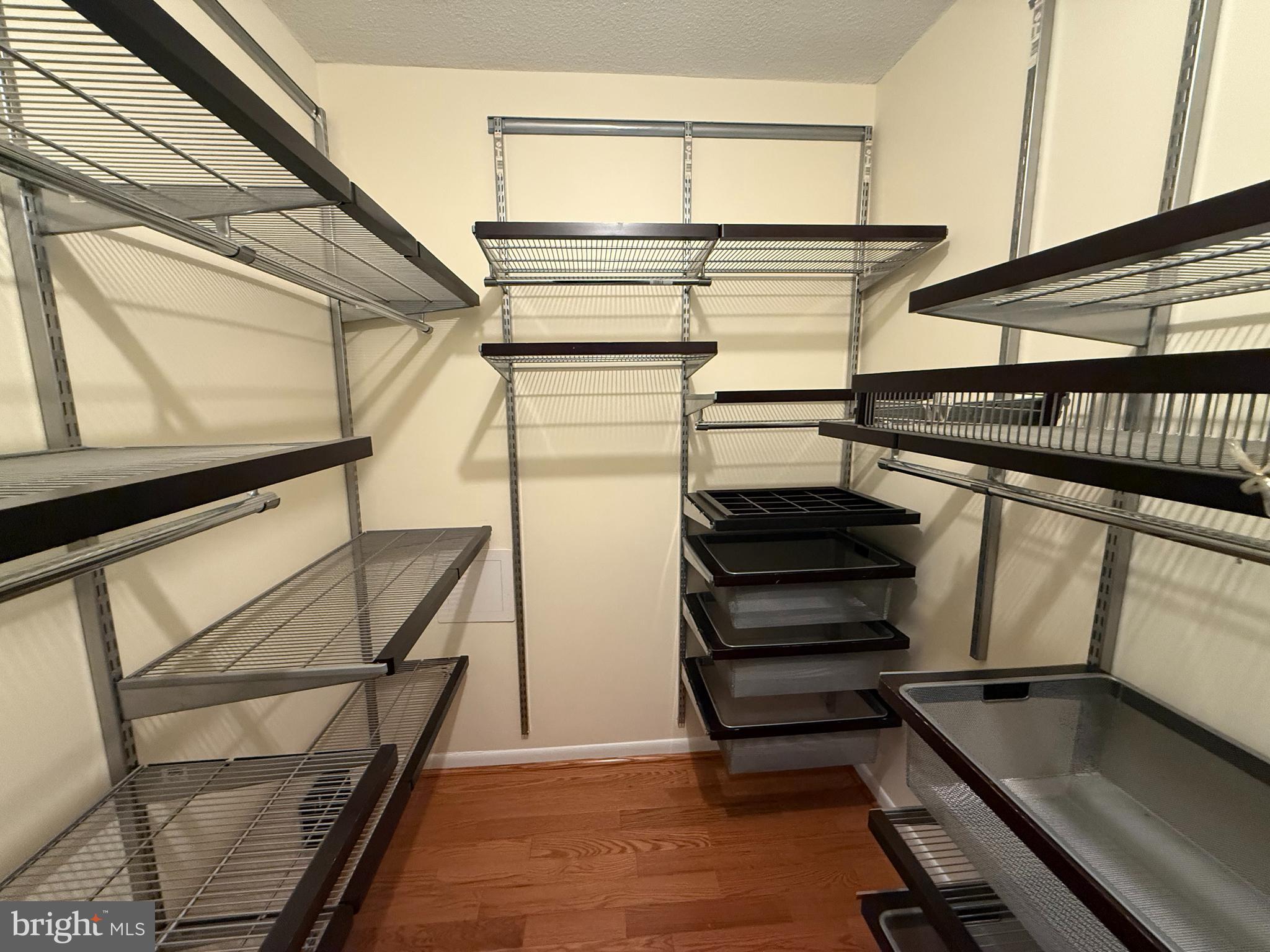 THE ELIZABETH - Residential