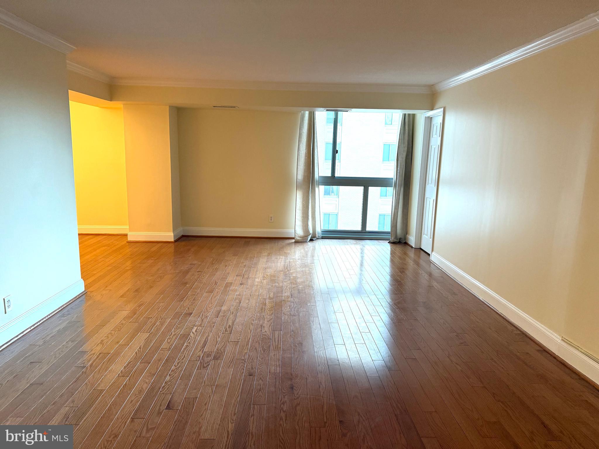 THE ELIZABETH - Residential