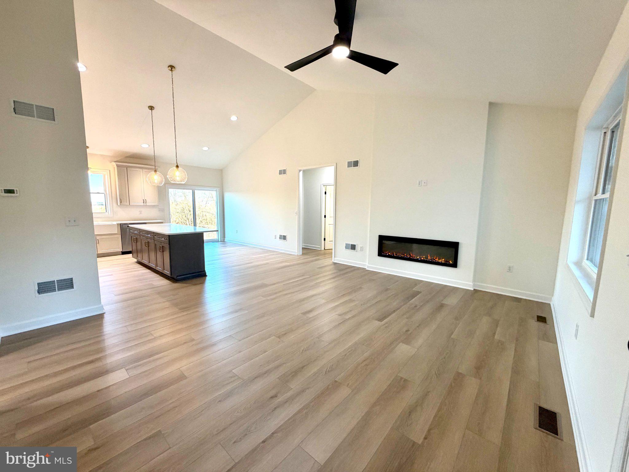 663 CURTIS DRIVE