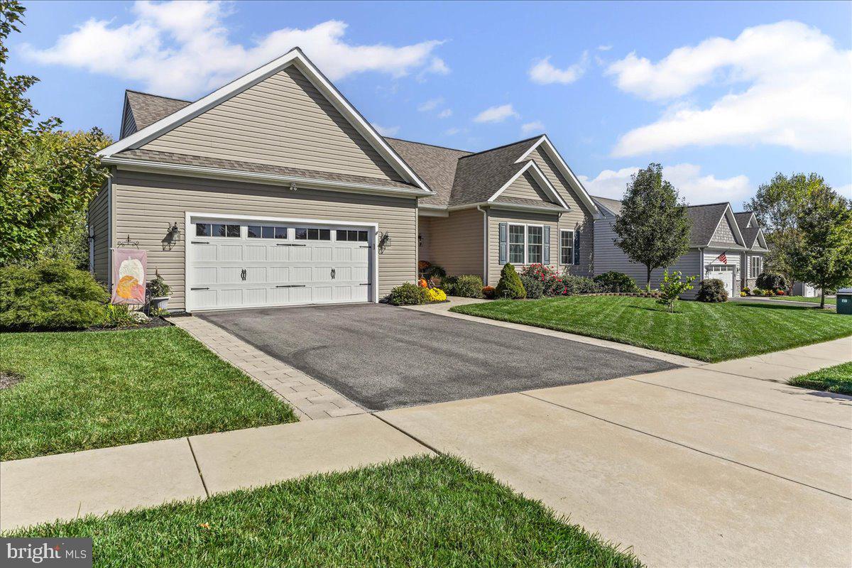 217 ASHLEYS WAY