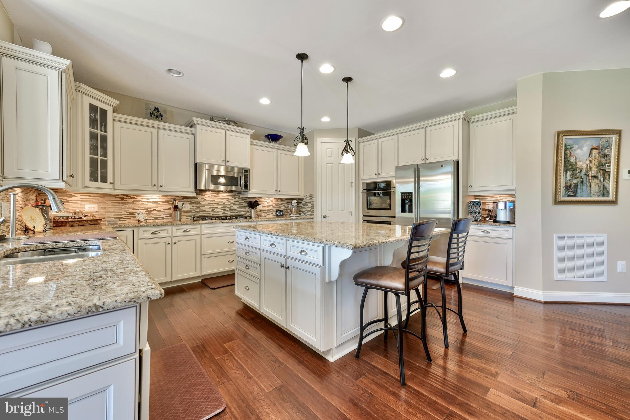 JAMISONS FARM - Residential