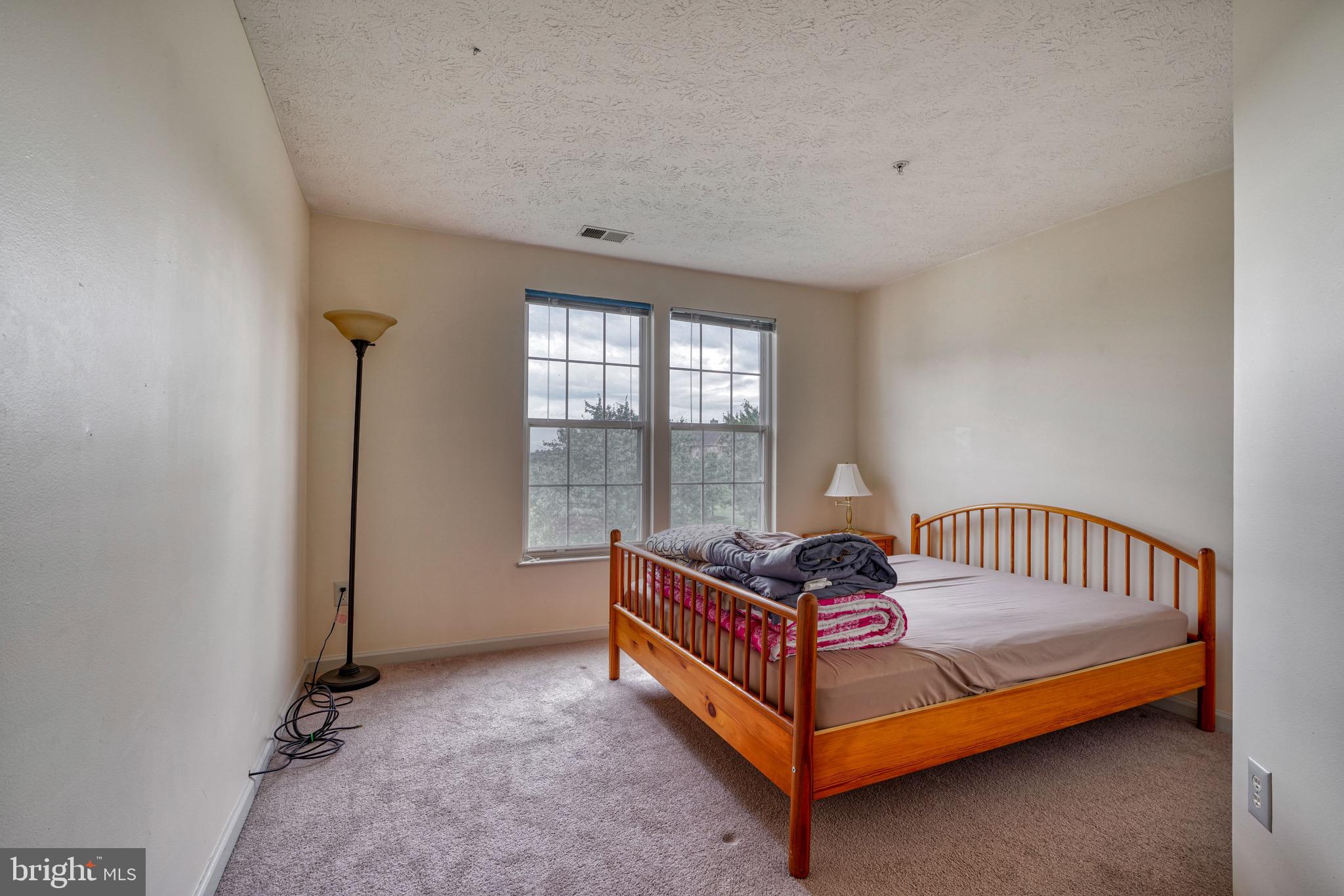 CHESTNUT GABLE - Residential