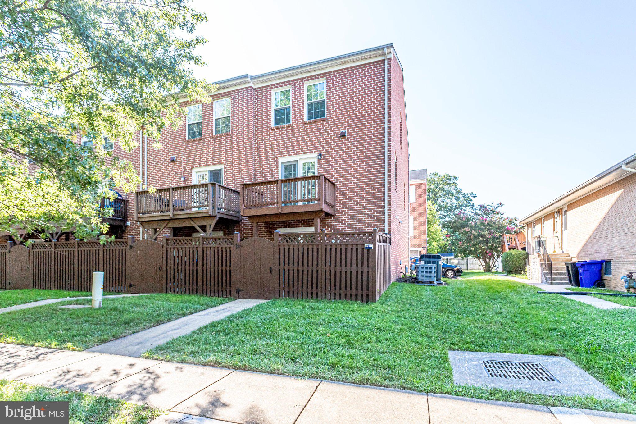 FAIRVIEW - Residential Lease