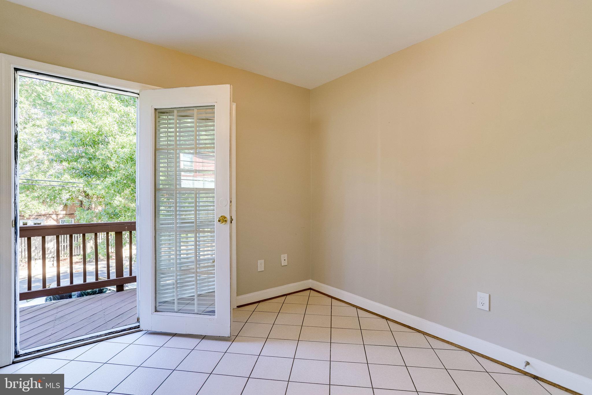 FAIRVIEW - Residential Lease