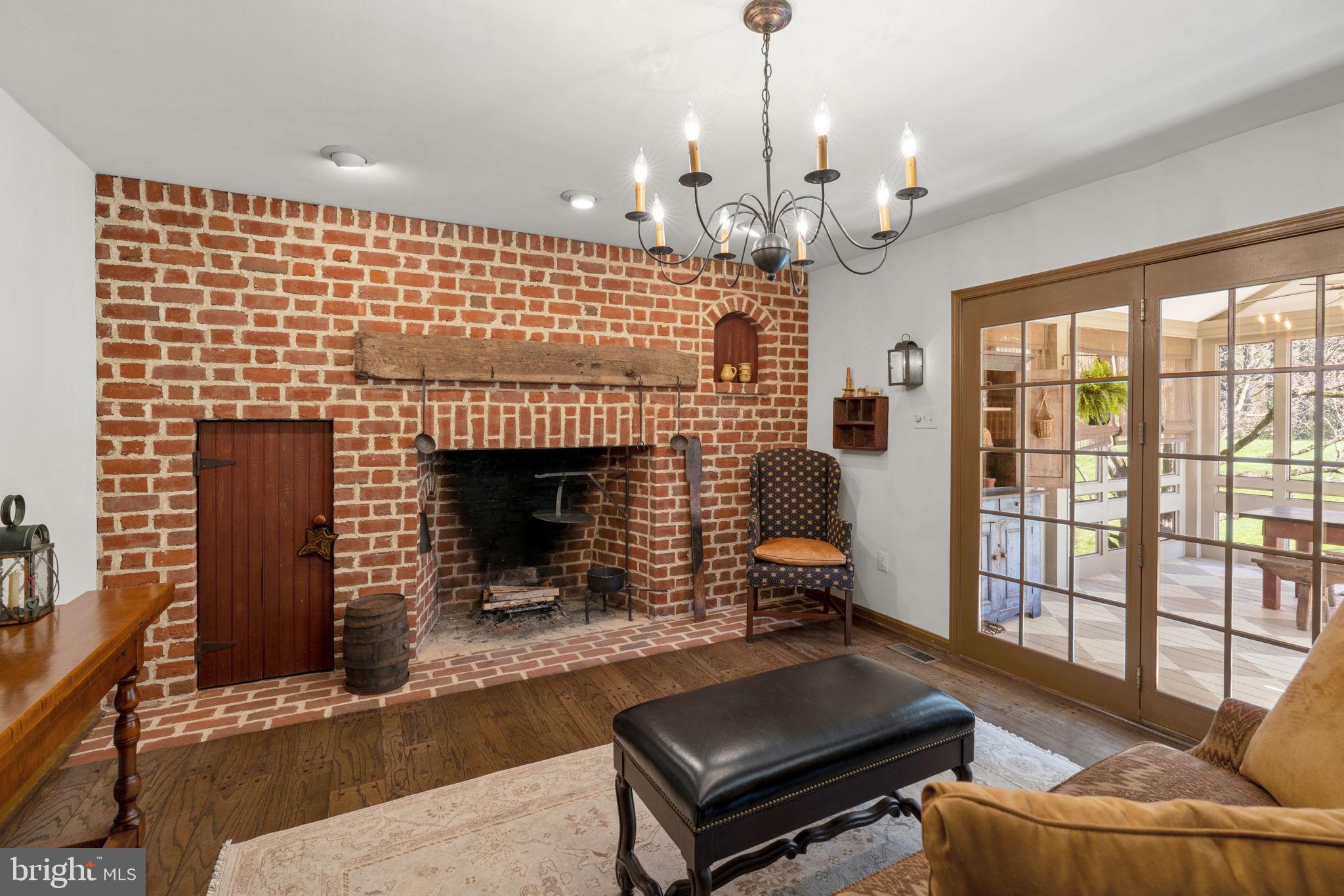 TURF VALLEY - Residential