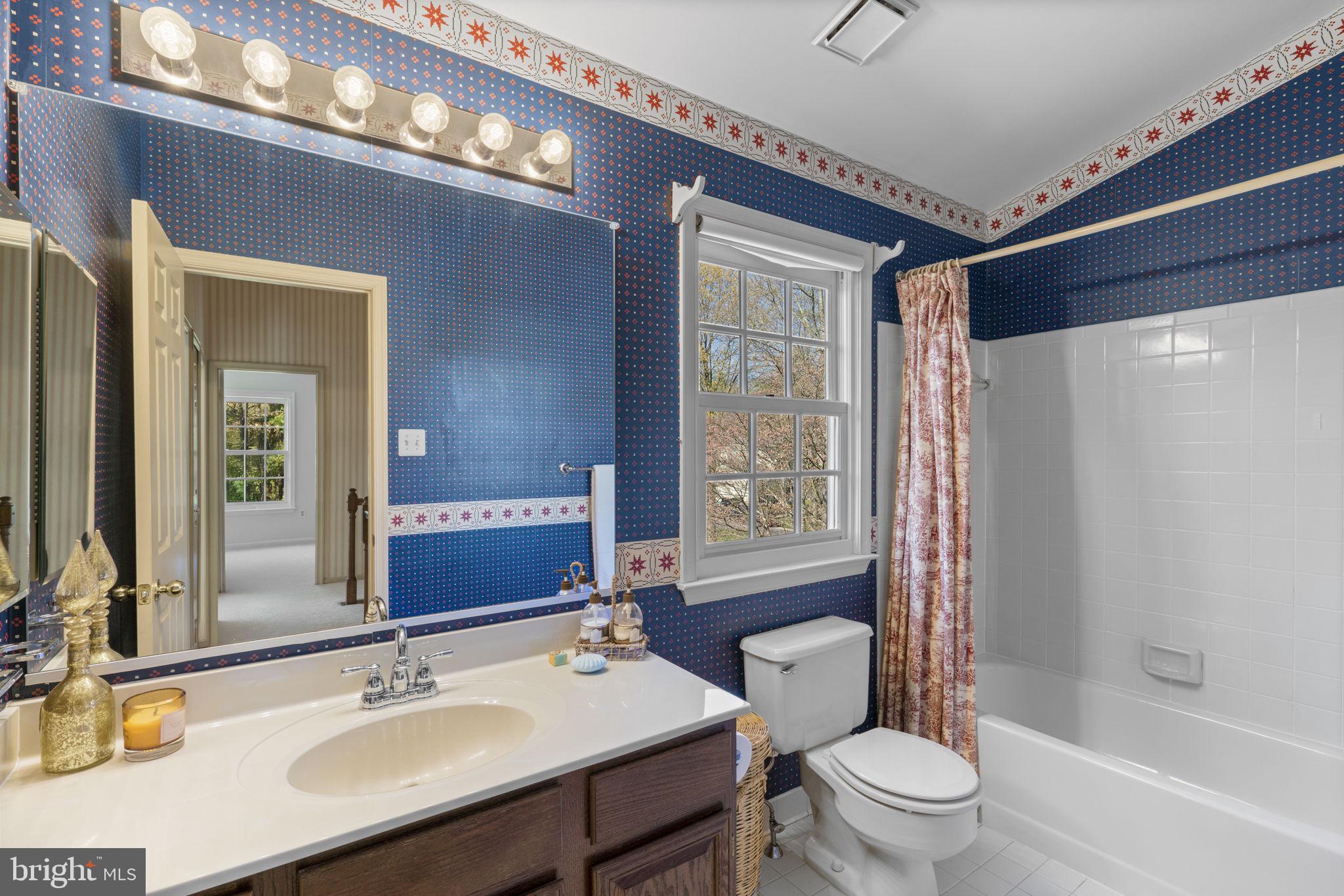 TURF VALLEY - Residential