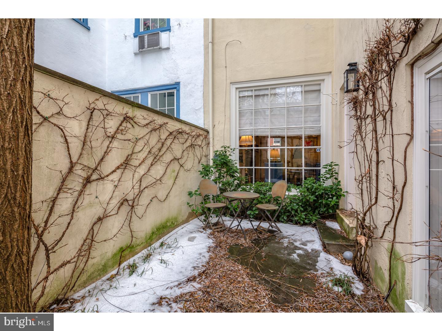 SOCIETY HILL - Residential