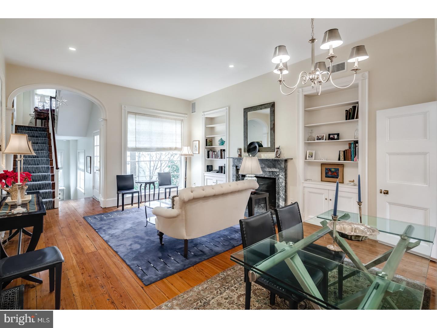 SOCIETY HILL - Residential