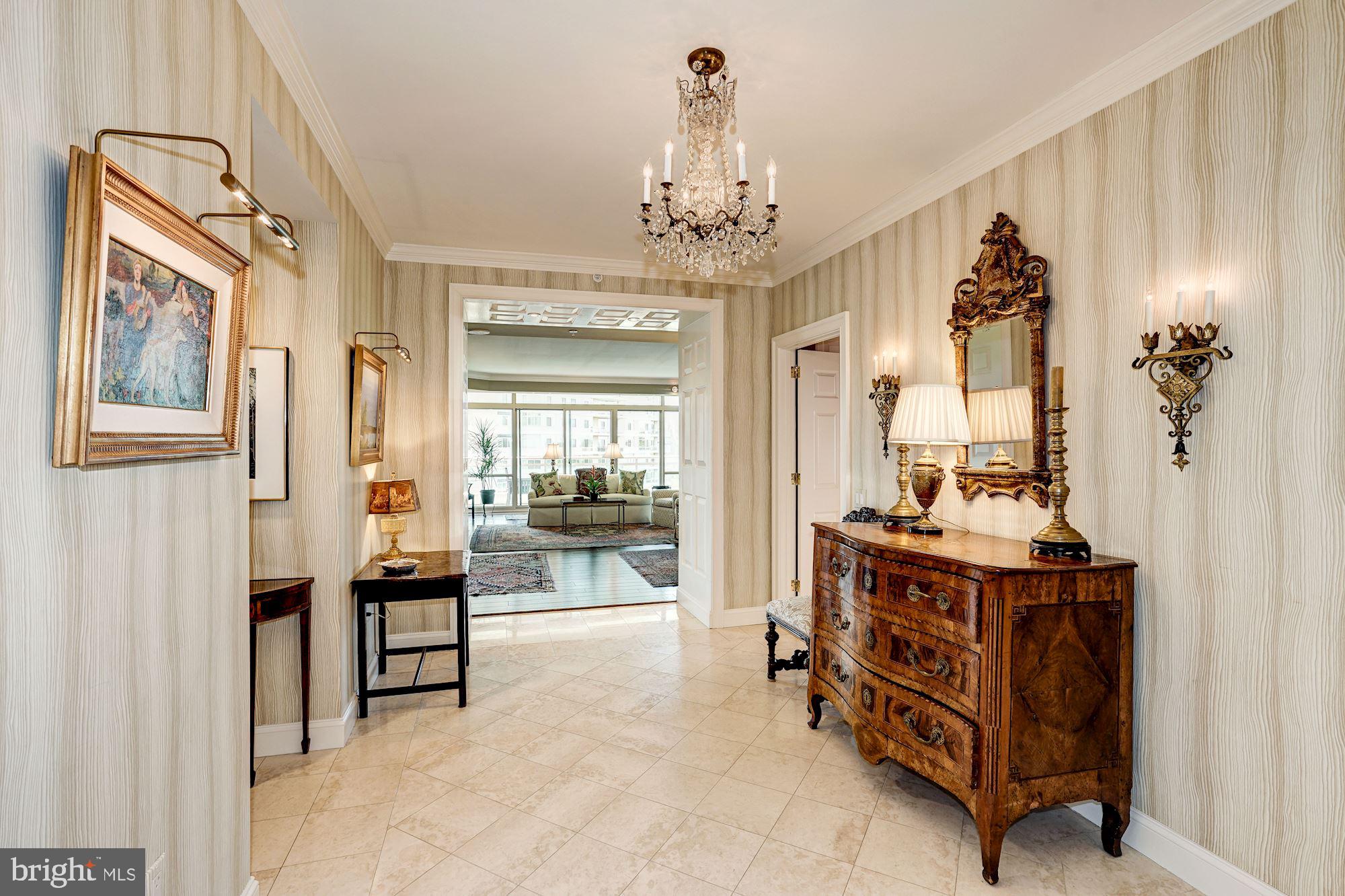 SOMERSET HOUSE CONDOS - Residential