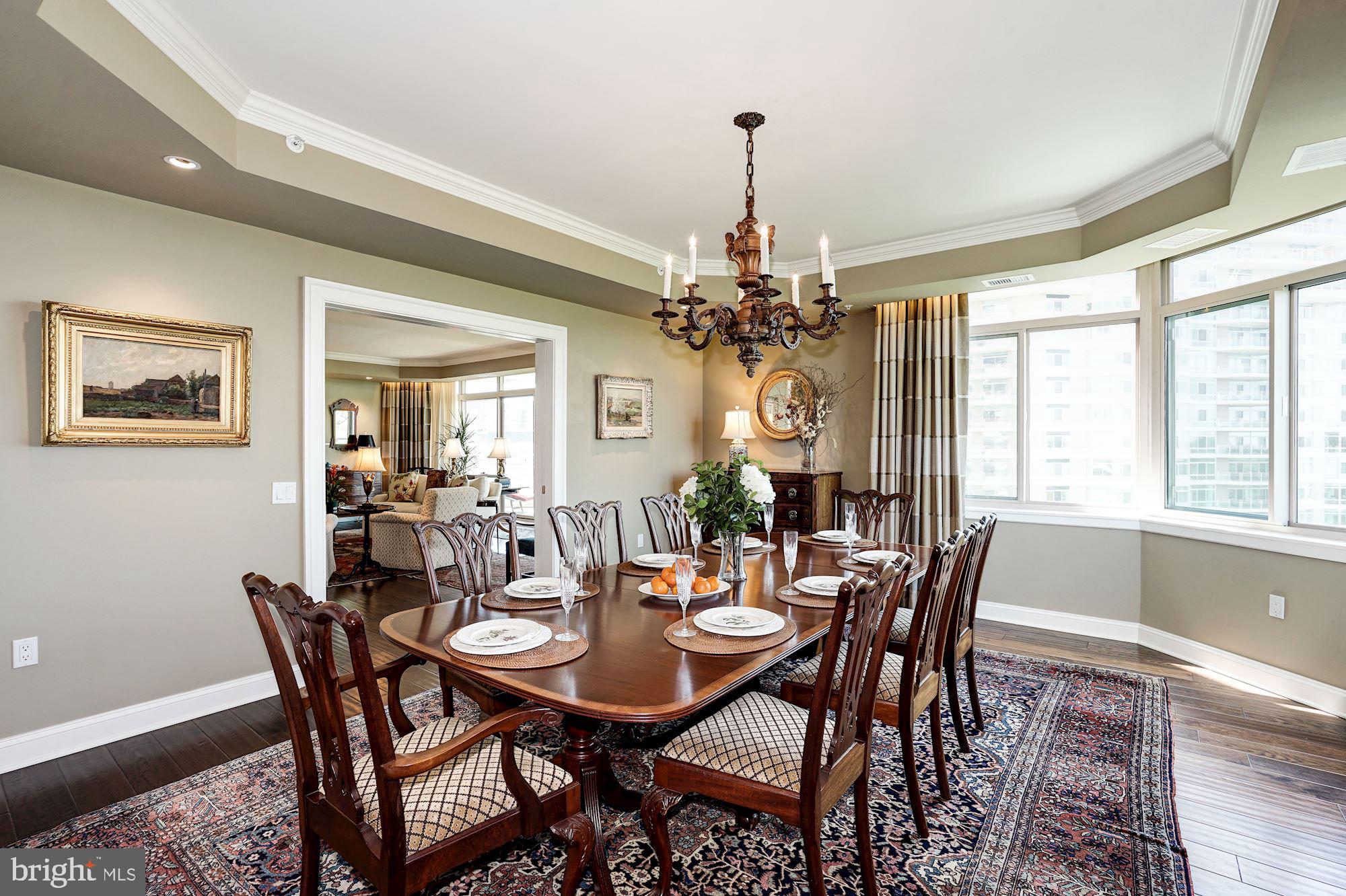 SOMERSET HOUSE CONDOS - Residential