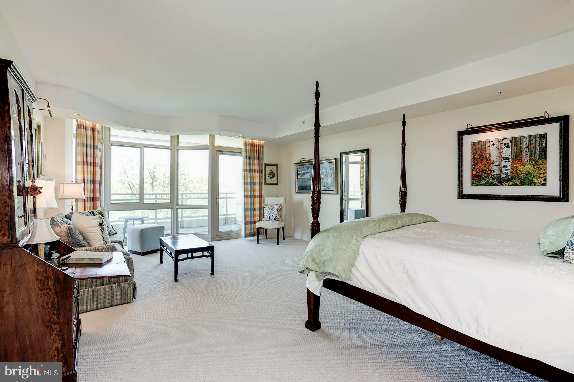 SOMERSET HOUSE CONDOS - Residential