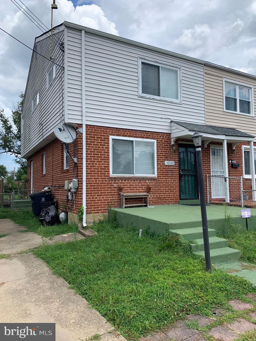 THIS 3 BEDROOM HOME IS READY FOR QUICK OCCUPANCY. kITCHEN WITH WOOD TYPE FLOOR, GAS COOKING AND REFRIGERATOR. NEWER WINDOWS THROUGHOUT HOME. NEWER HVAC. METER/ELECTRIC BOX NEW 2022. HOT WATER HEATER APP. 3 YRS., NEWER KITCHEN CABINETS. KENMORE DOUBLE DOOR REFRIGERATOR. PARTIALLY COMPLETED BASEMENT, needs work, POOL TABLE and EXCERCIZE equipment CONVEYS****
THIS HOME IS SOLD AS IS.   FENCED YARD.  A LOT OF HOUSE FOR THE MONEY.
HOME WARRANTY TRANFERS TO BUYER AT SETTLEMENT.   ESTATE SALE being sold AS IS. -
Seller prefers SAGE TITLE
AVAILABLE >>>>