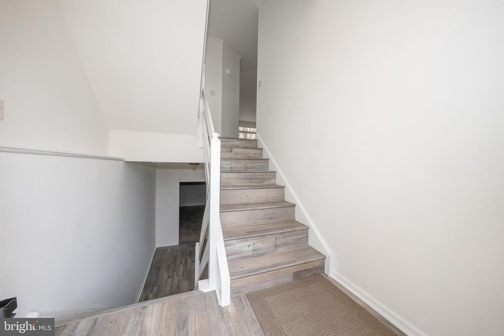 Photo of 514 Waters Edge, NEWTOWN SQUARE, PA 19073 (MLS # PADE2106596)