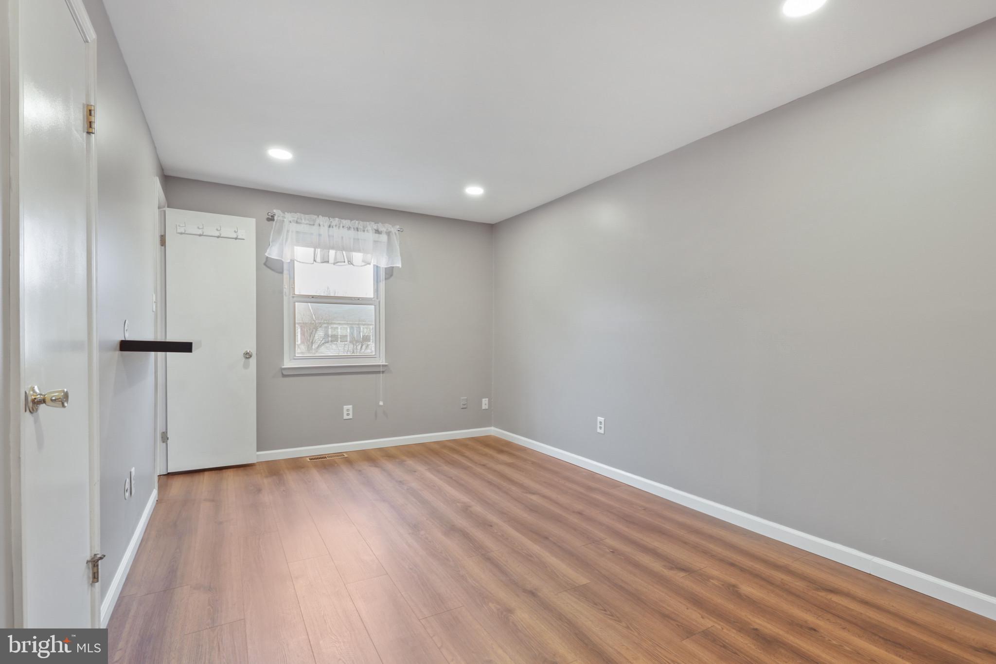 SATYR WOODS - Residential Lease