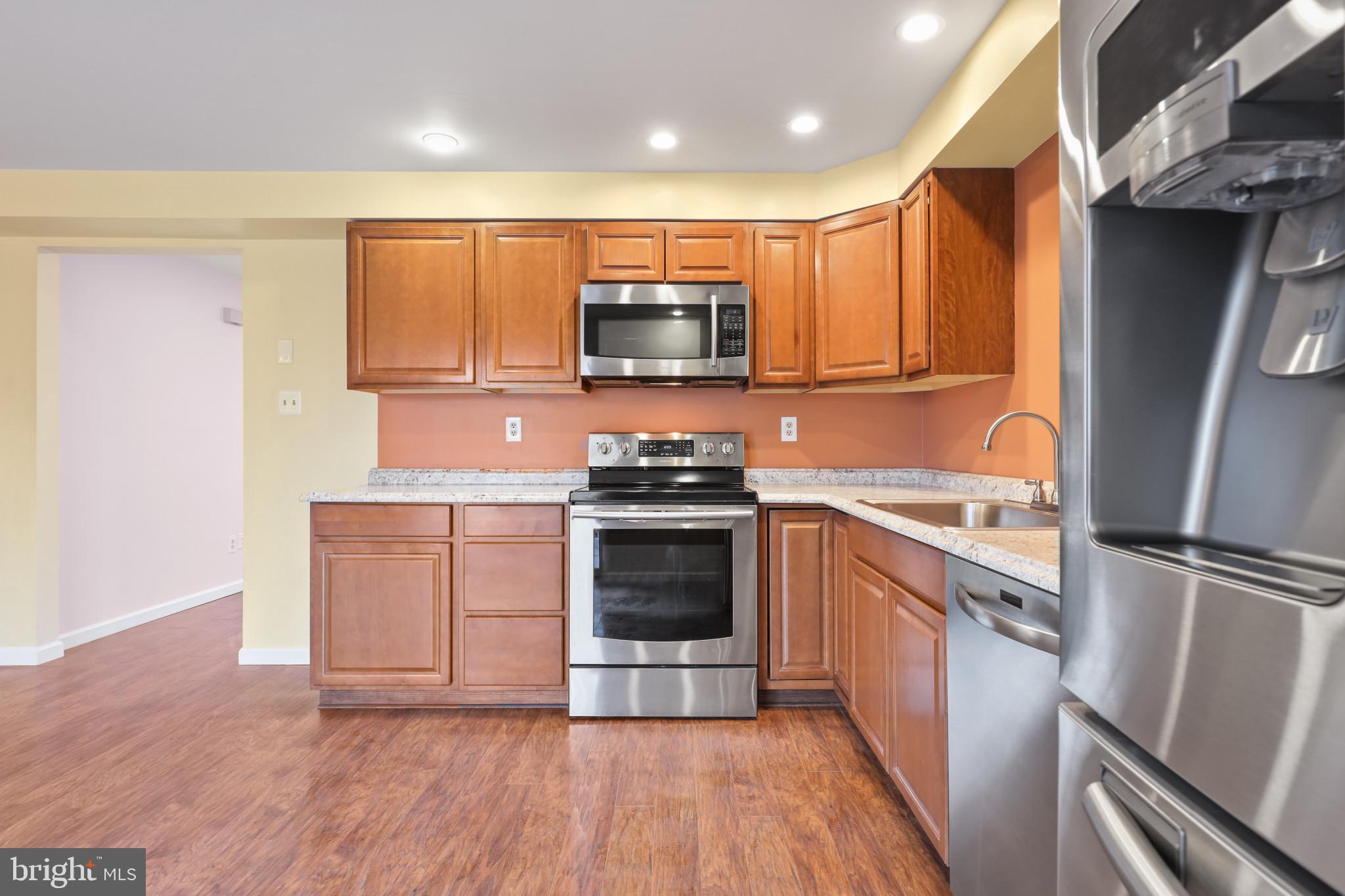 SATYR WOODS - Residential Lease