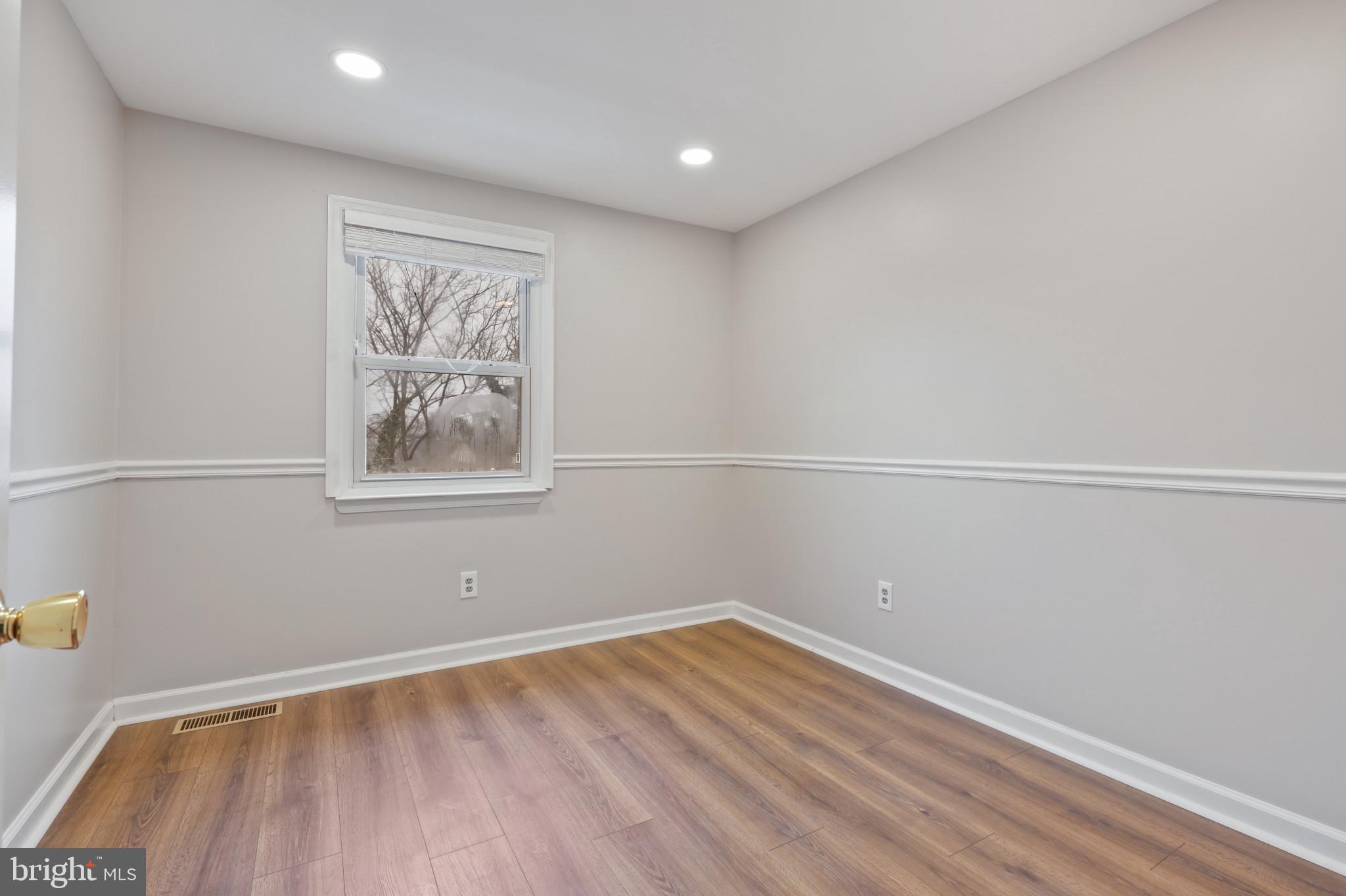 SATYR WOODS - Residential Lease