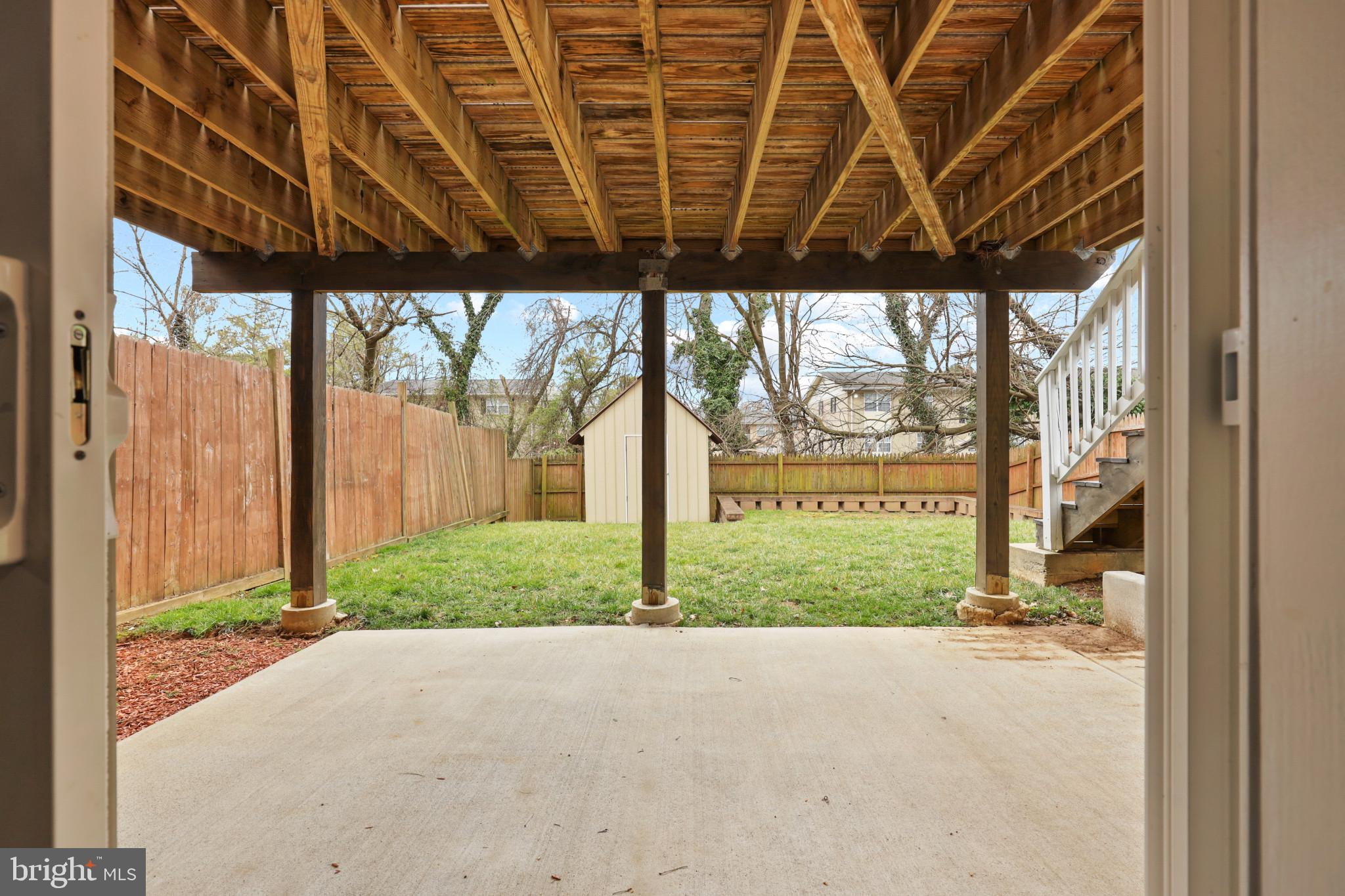 SATYR WOODS - Residential Lease