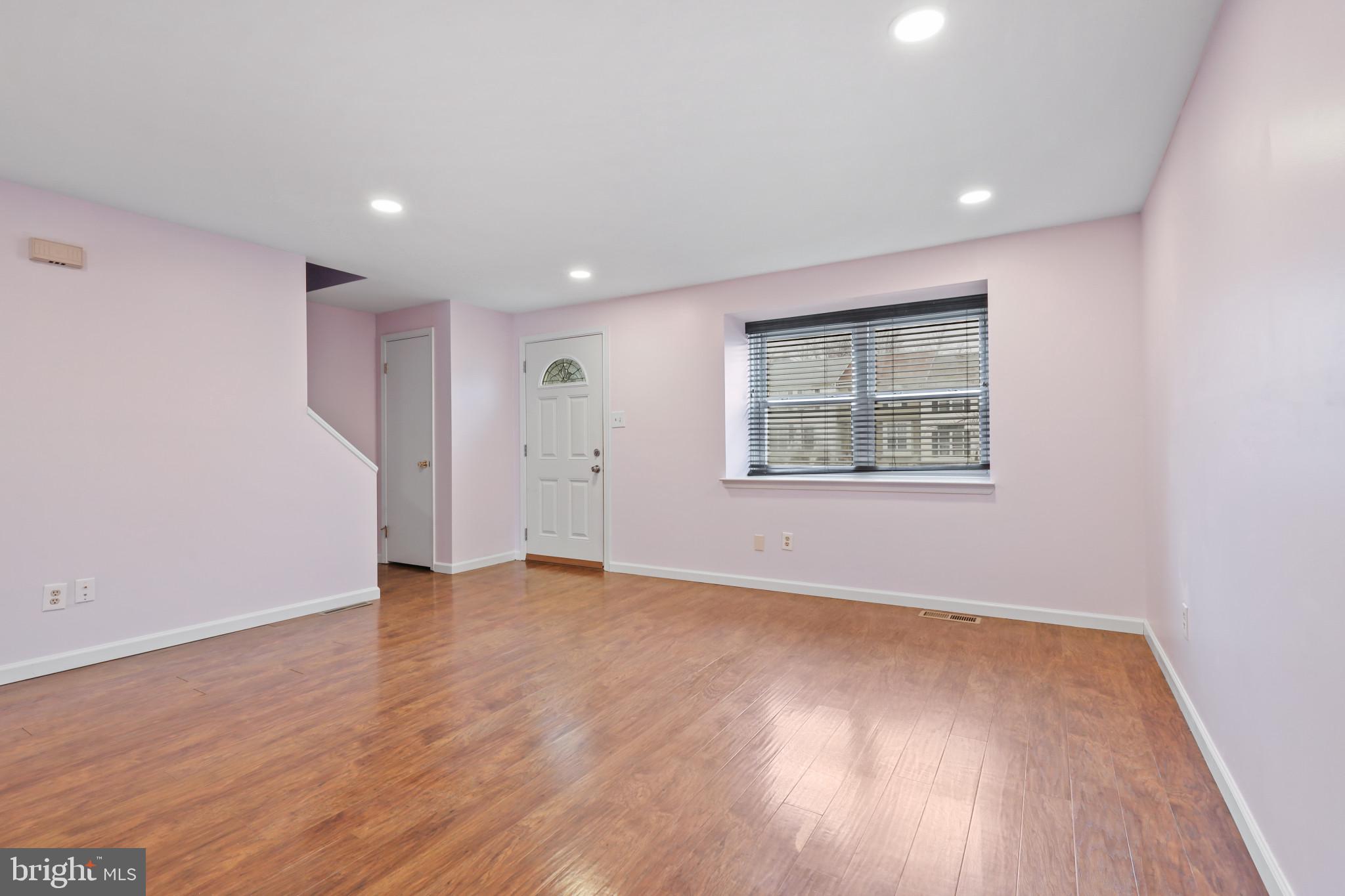 SATYR WOODS - Residential Lease