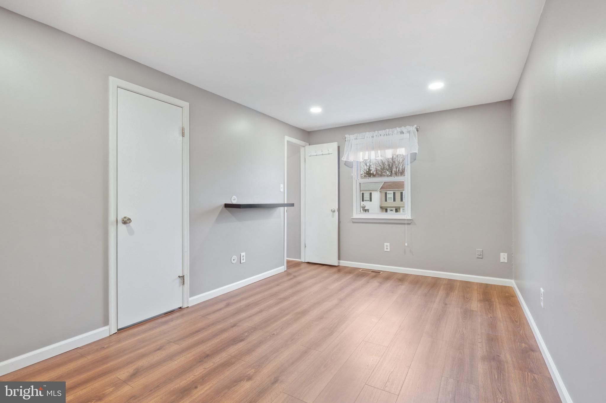 SATYR WOODS - Residential Lease