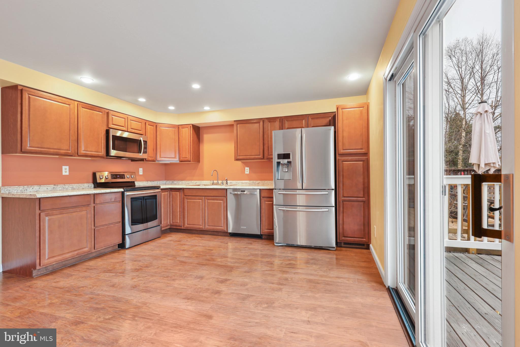 SATYR WOODS - Residential Lease