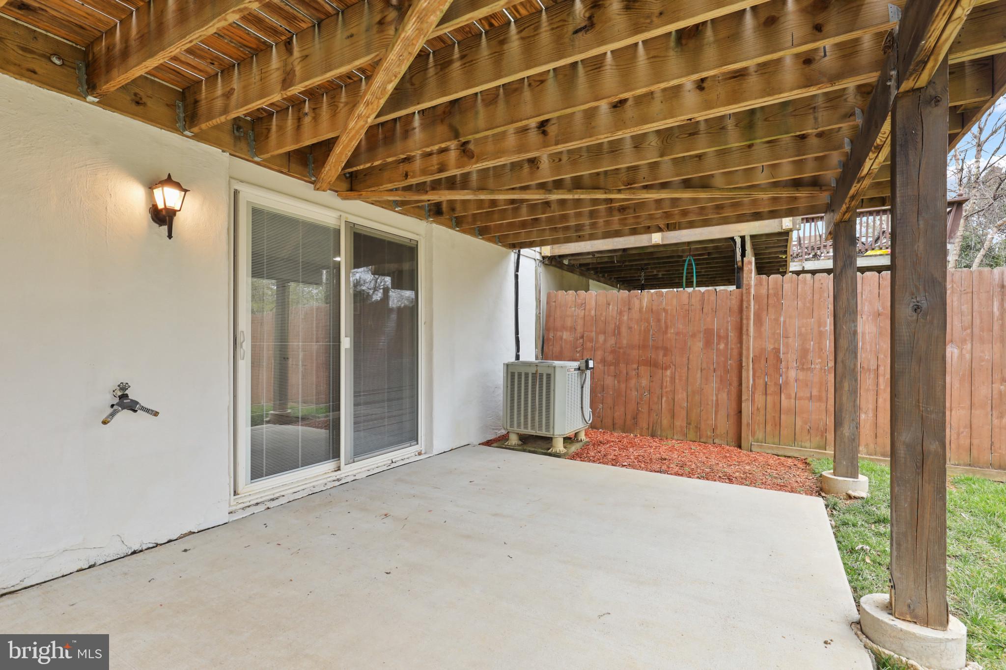 SATYR WOODS - Residential Lease