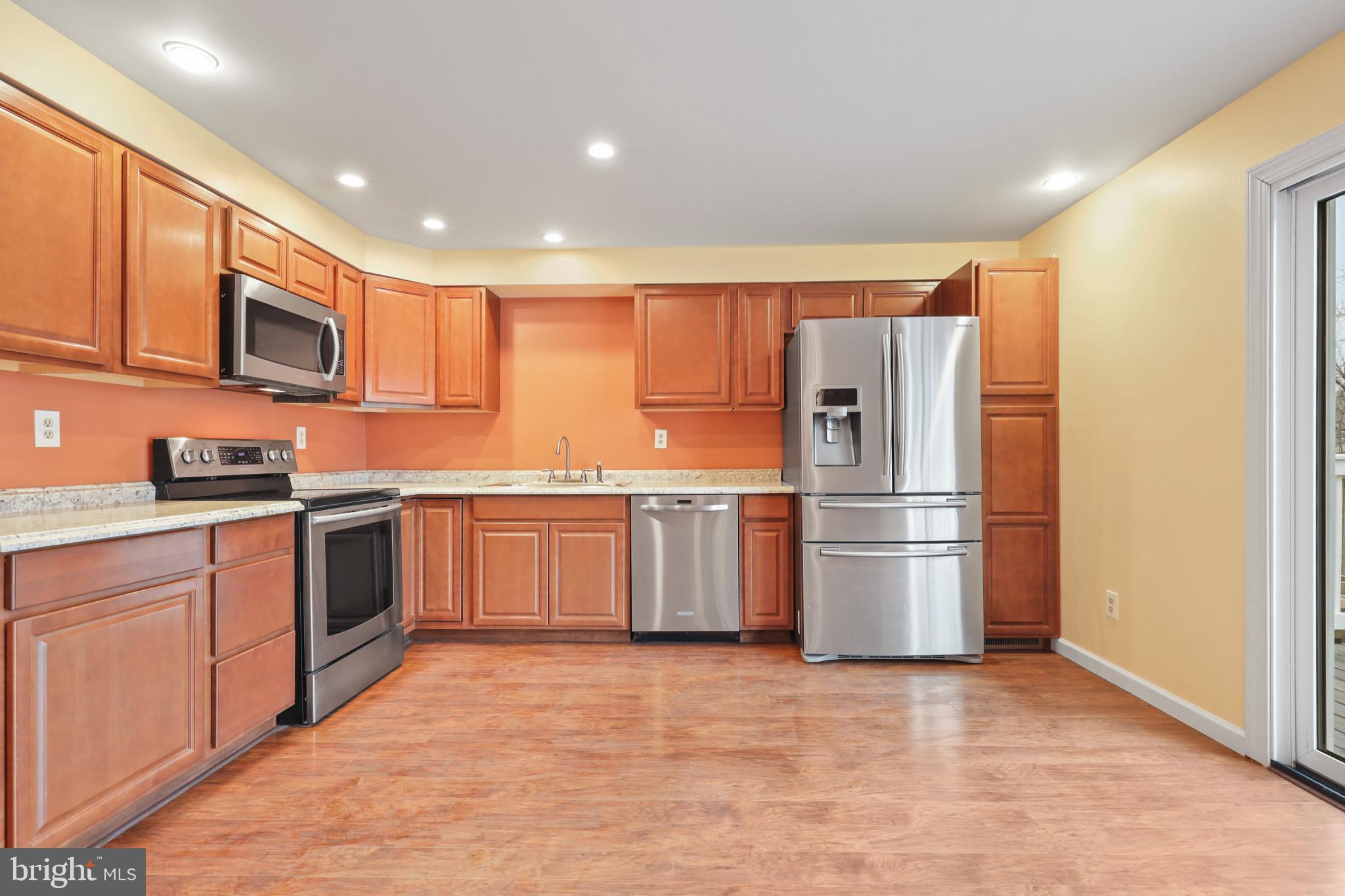 SATYR WOODS - Residential Lease