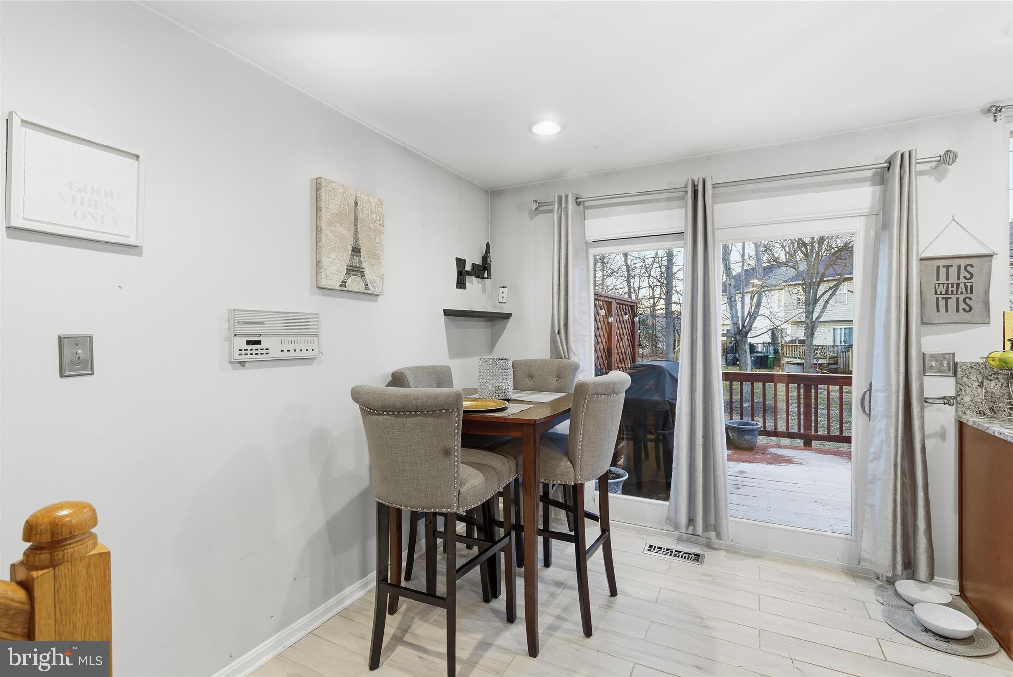 MELWOOD PARK - Residential