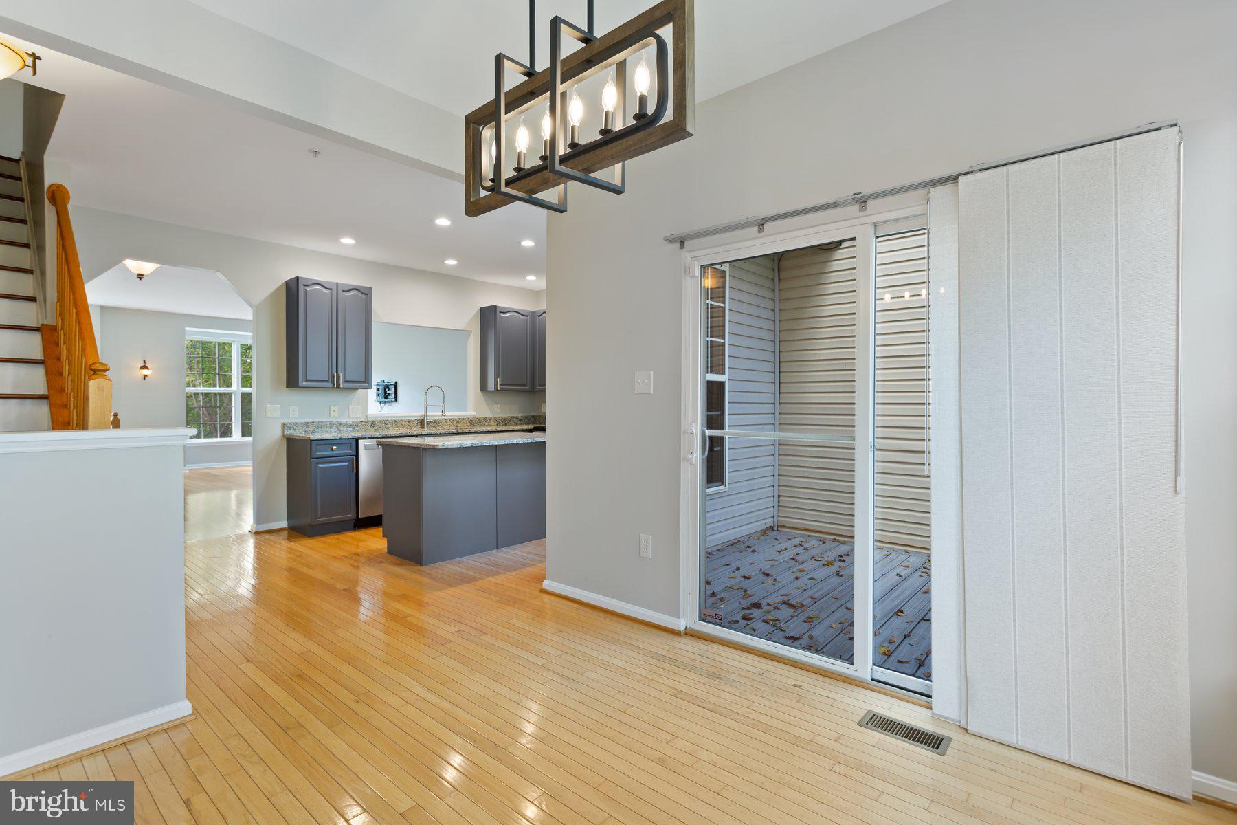 URBANA - Residential Lease