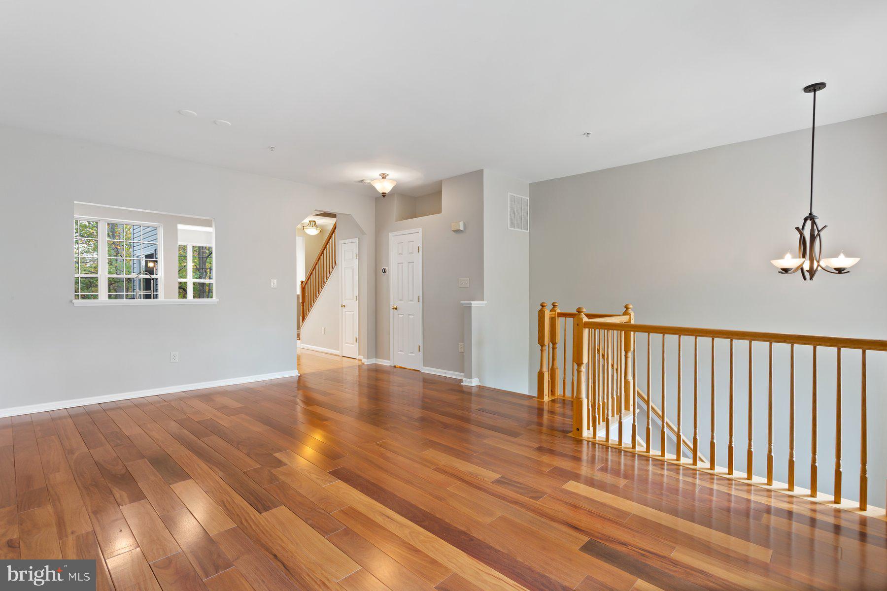 URBANA - Residential Lease