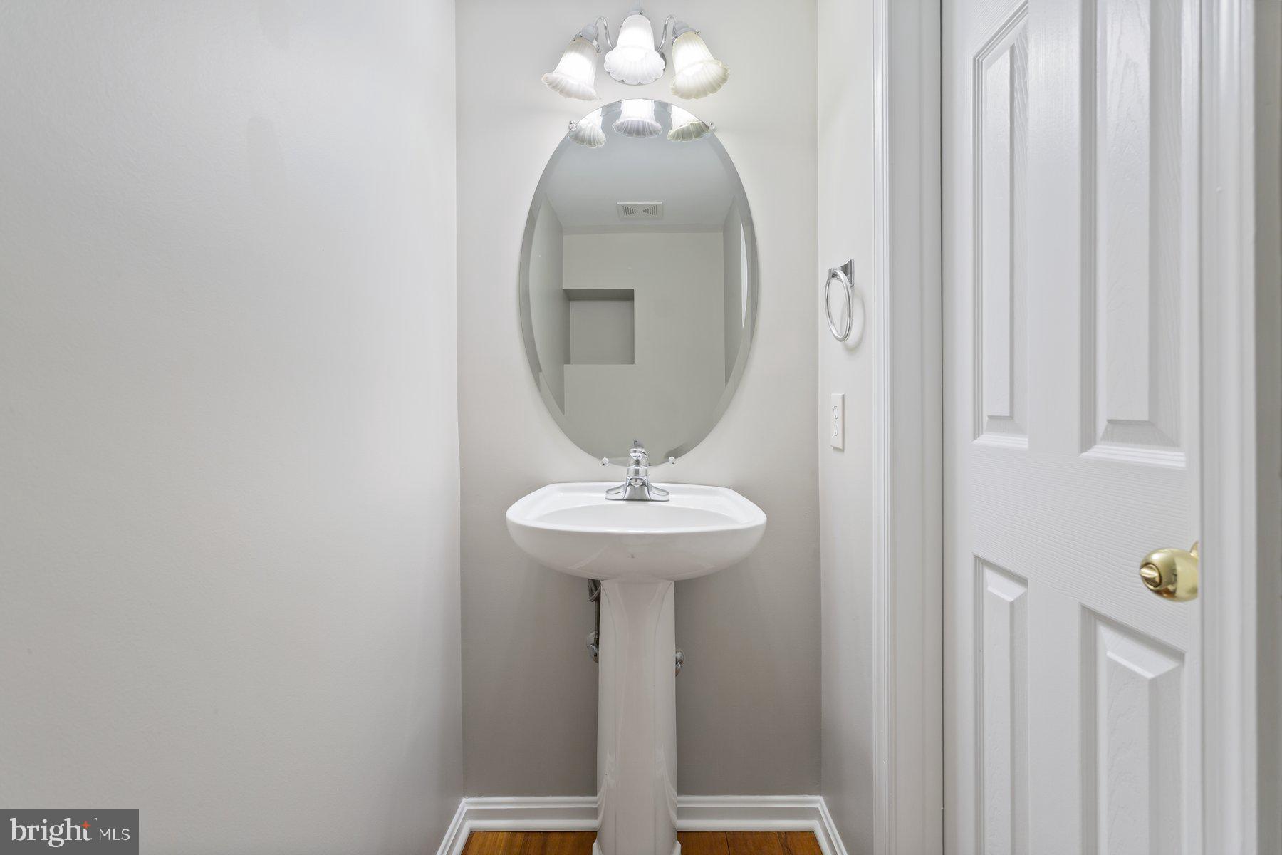 URBANA - Residential Lease