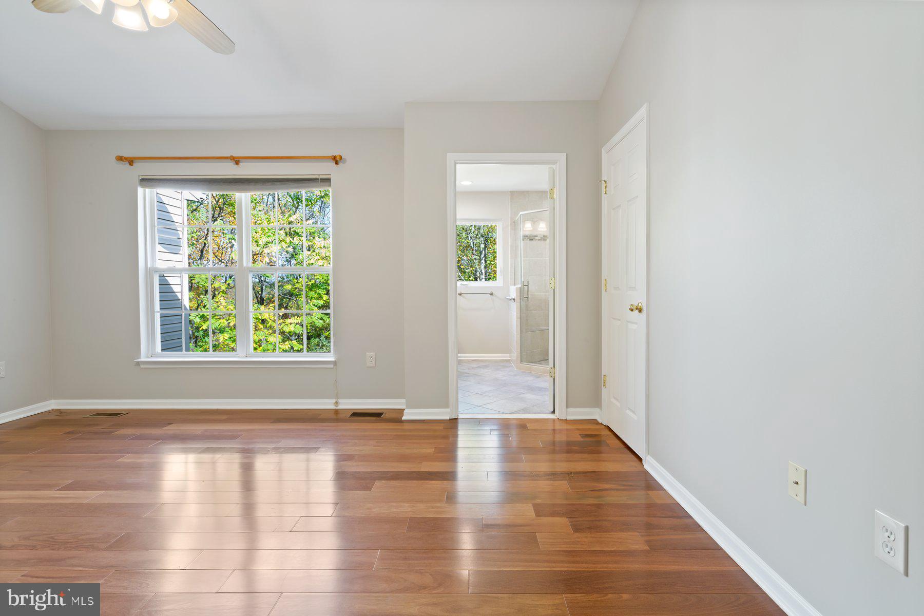 URBANA - Residential Lease