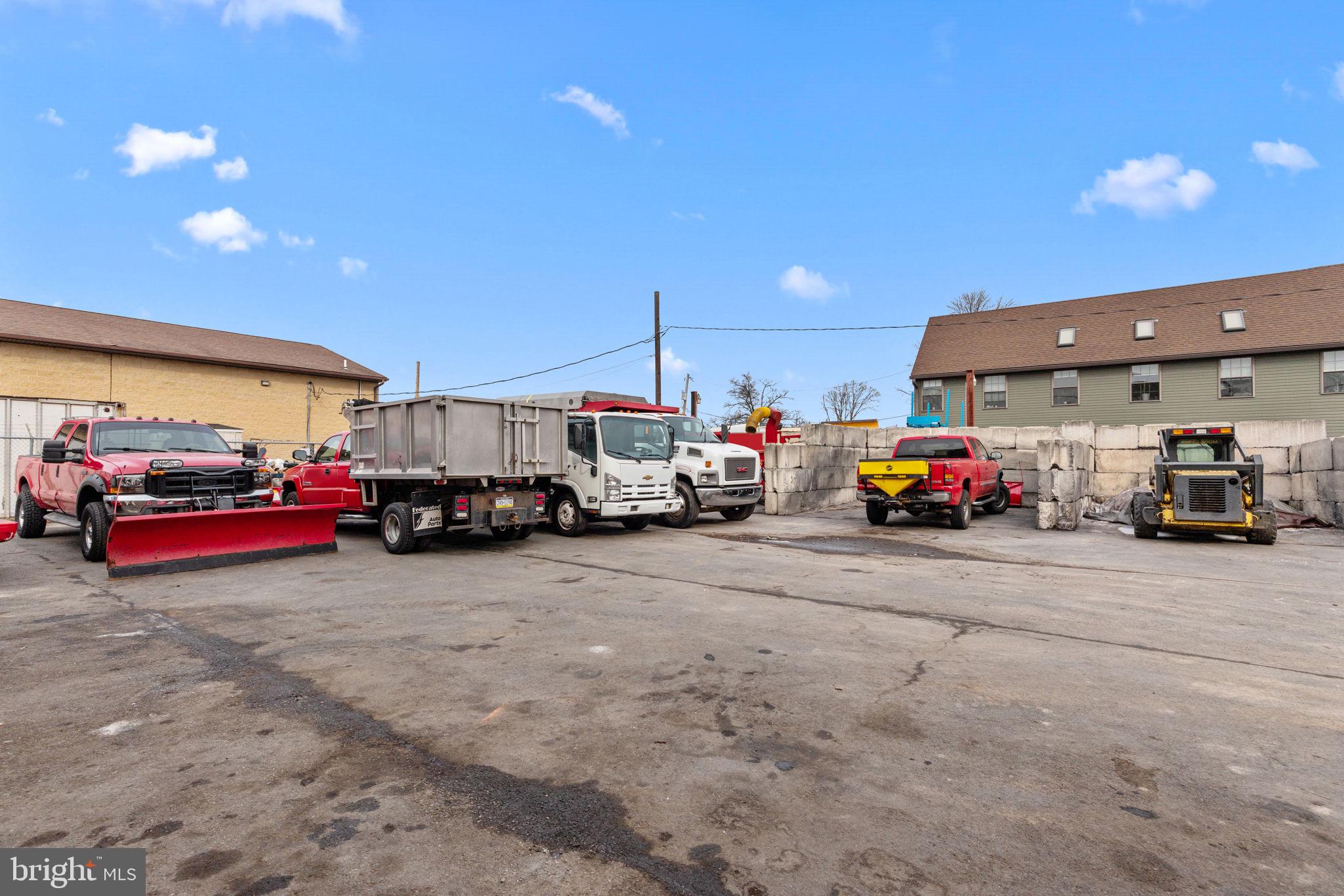 EDGELY - Commercial Sale