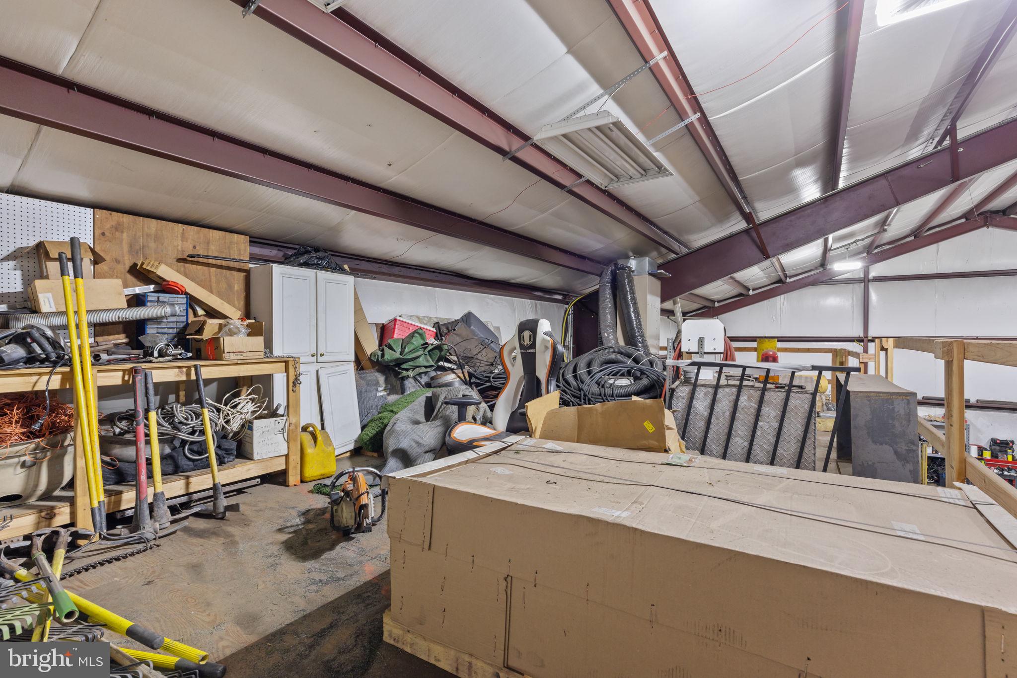 EDGELY - Commercial Sale