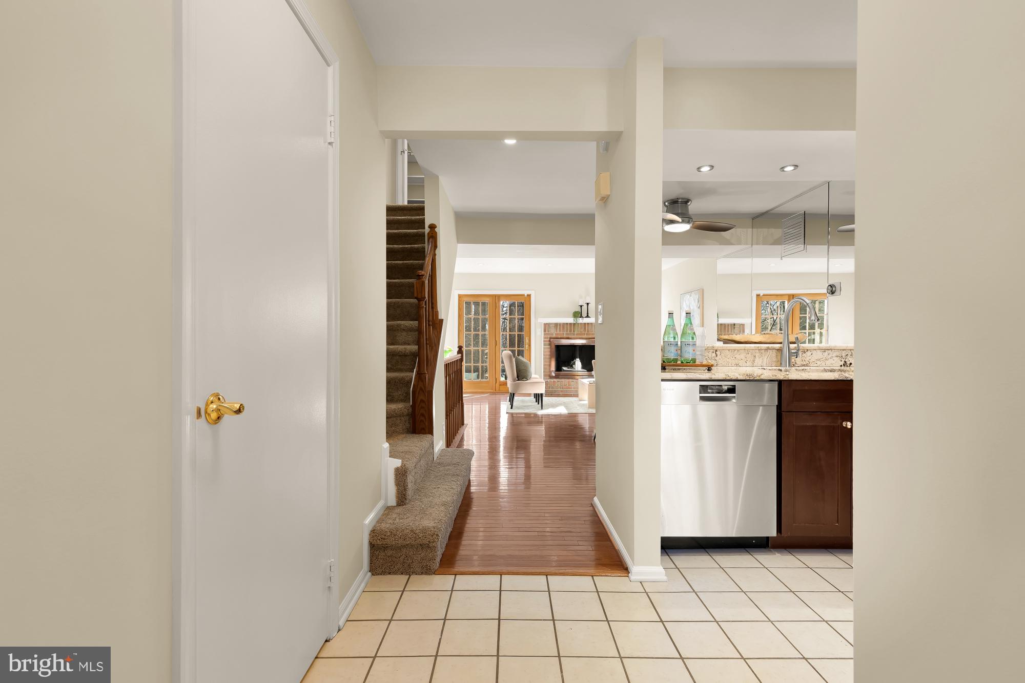 2038 DERBY RIDGE LANE 3-5