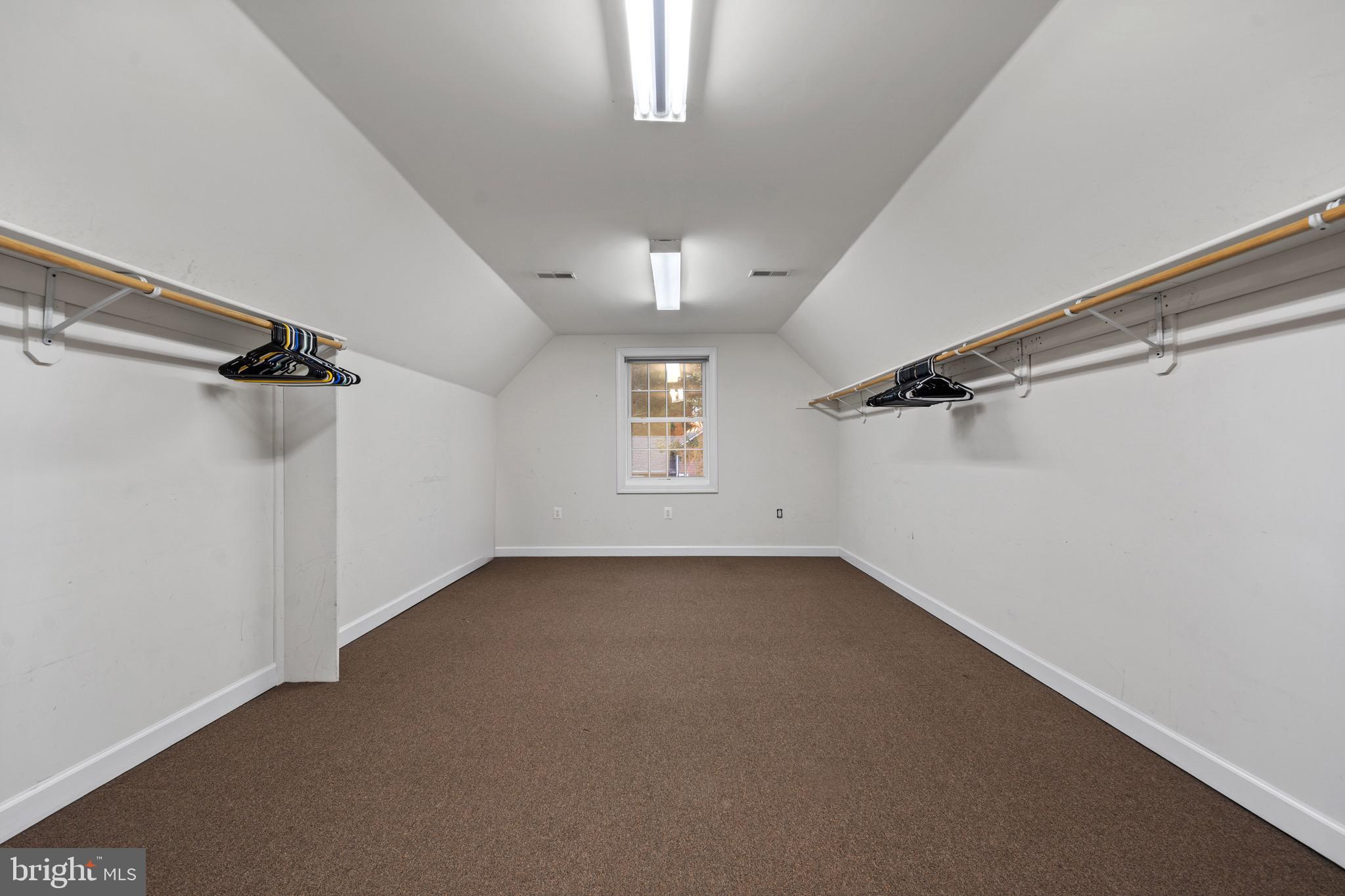 SWAN POINT SUB - Residential