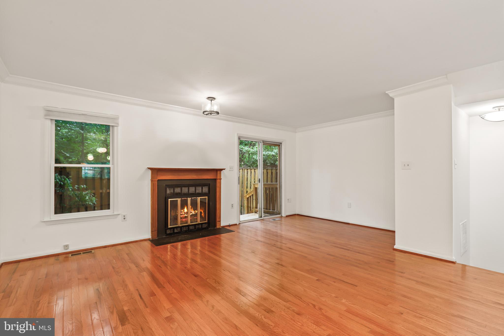 COLONIAL HEIGHTS - Residential