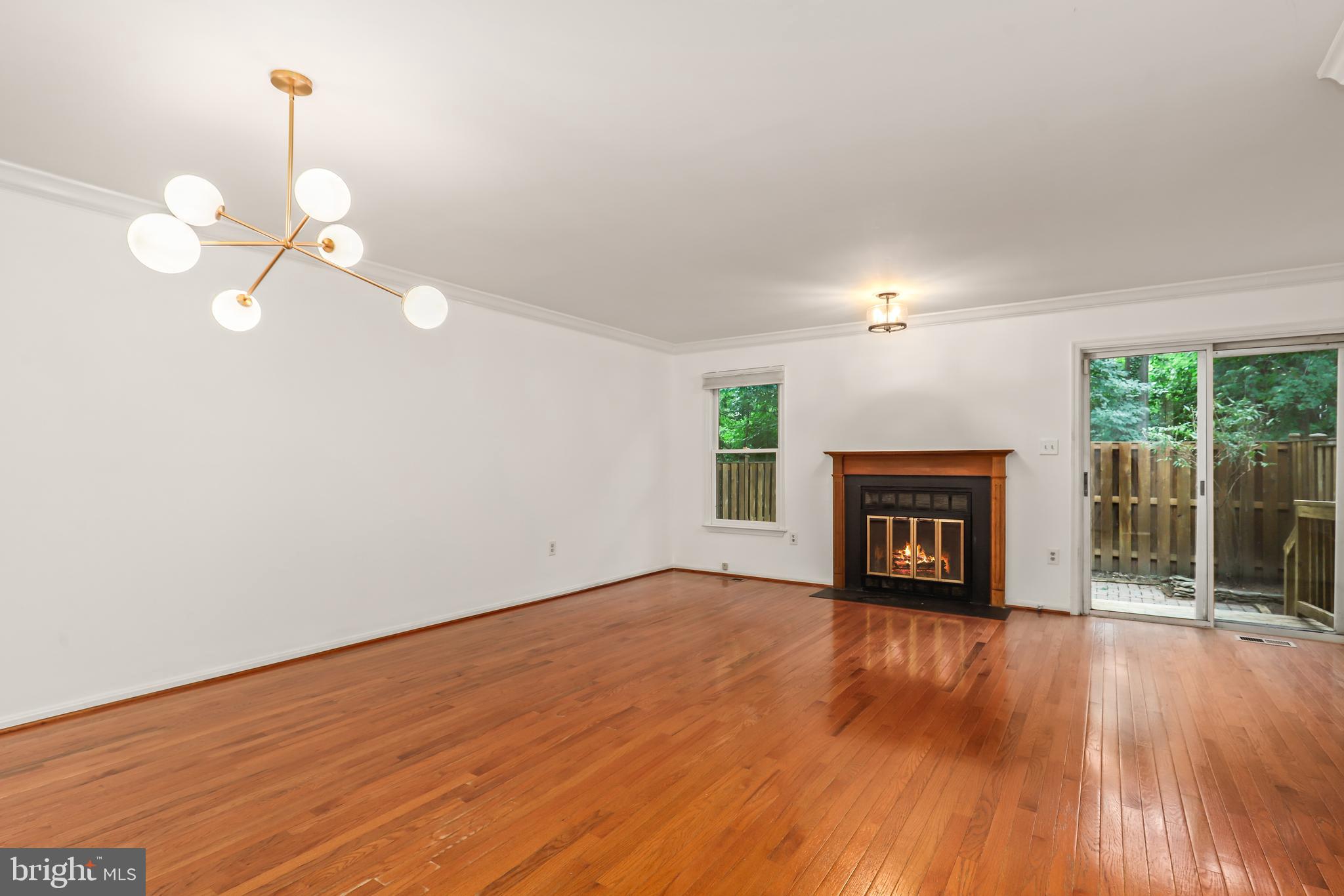 COLONIAL HEIGHTS - Residential