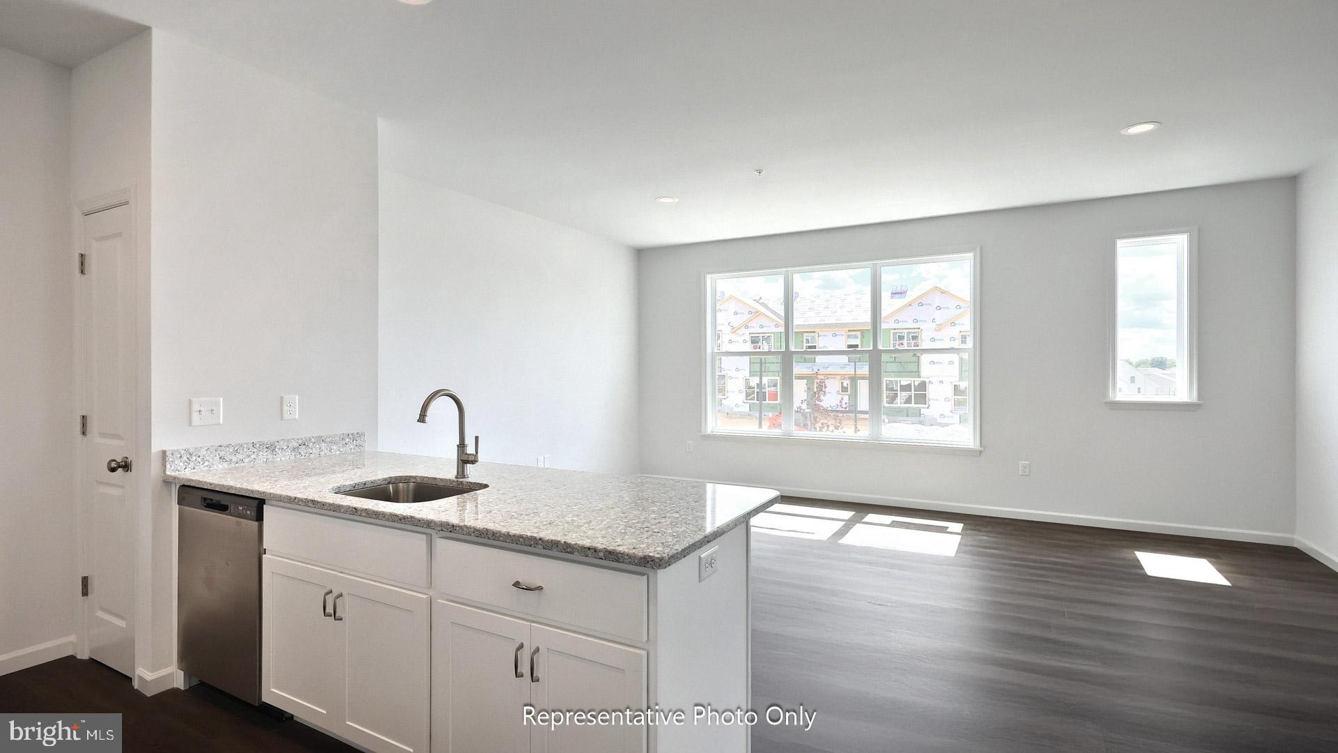 MERIDIAN HEIGHTS - Residential