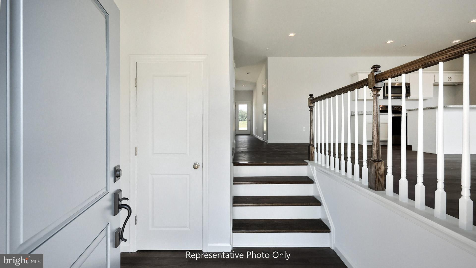 MERIDIAN HEIGHTS - Residential