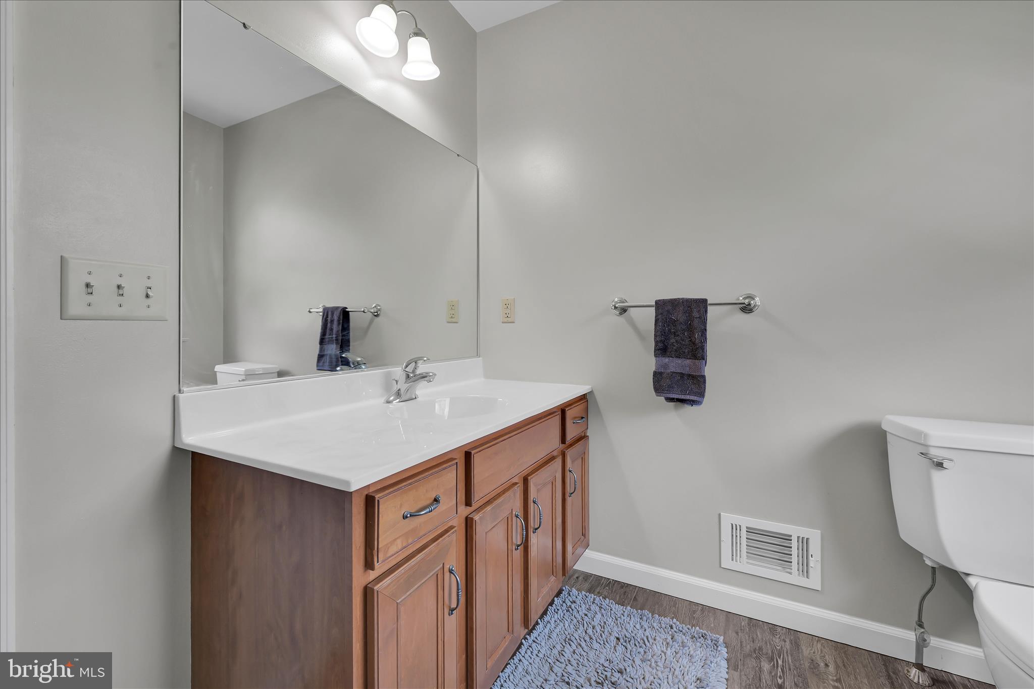 THE PINES - Residential